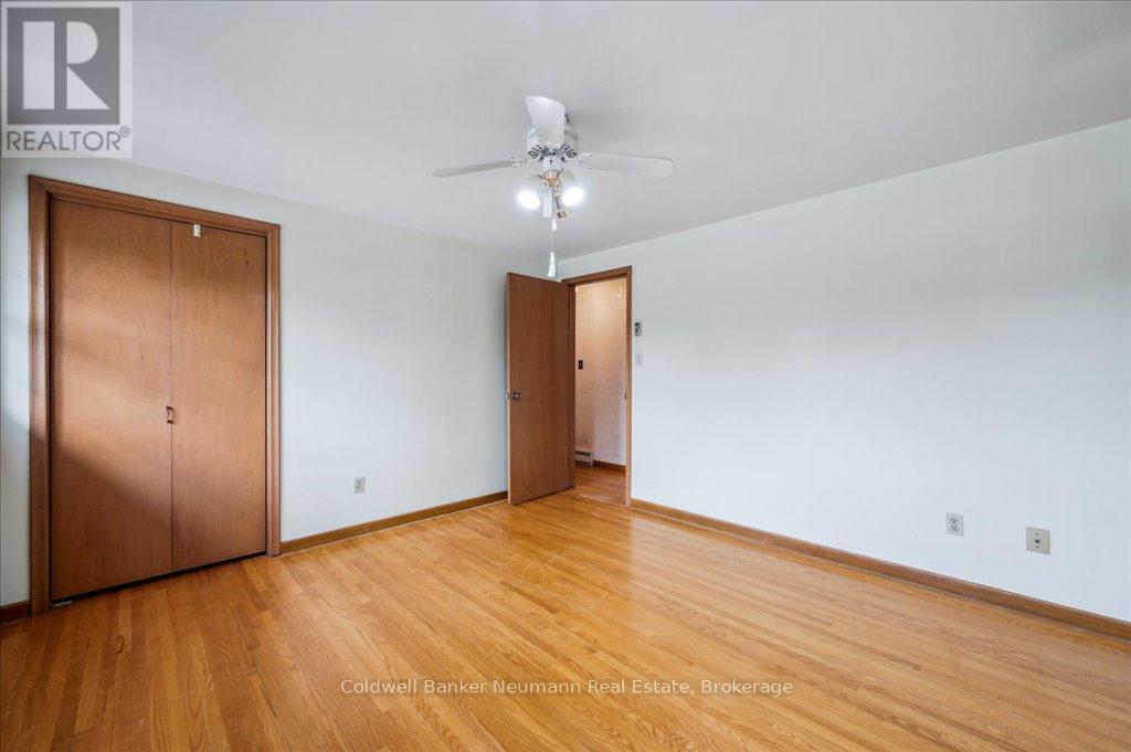 61 Applewood Crescent, Guelph (Junction/onward Willow), Ontario  N1H 6B3 - Photo 26 - X12114737