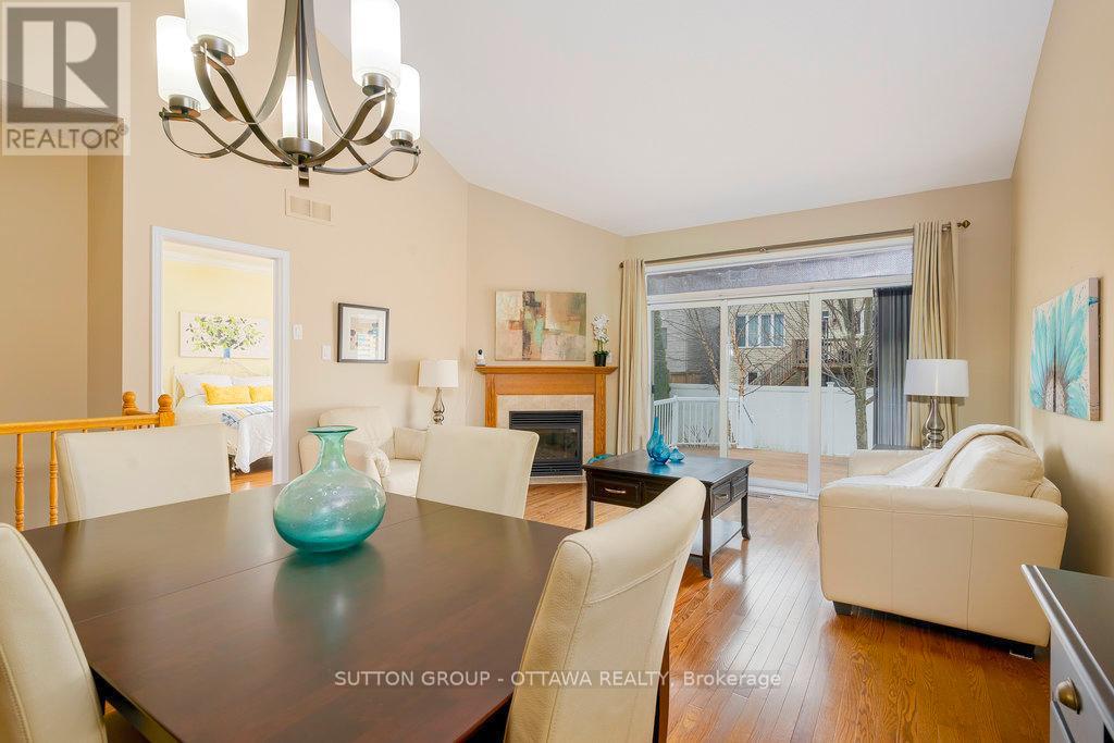 166 Hartsmere Drive, Ottawa, Ontario  K2S 2H4 - Photo 16 - X12114719
