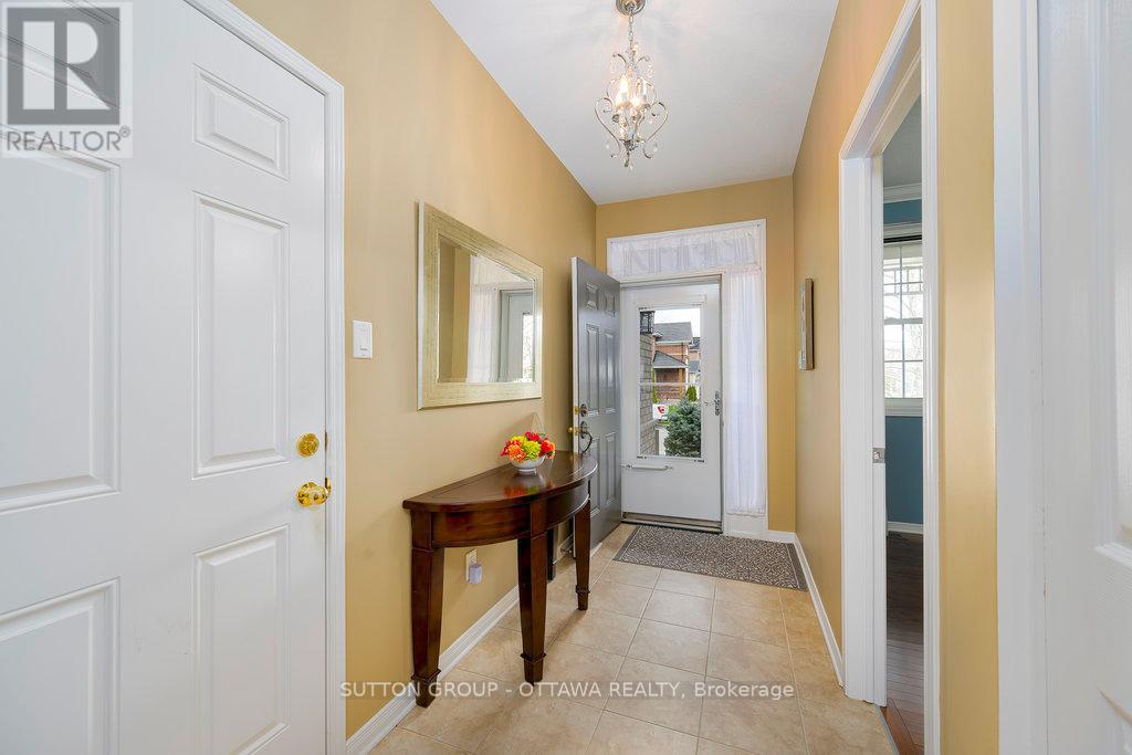 Property at 166 HARTSMERE DRIVE image 4