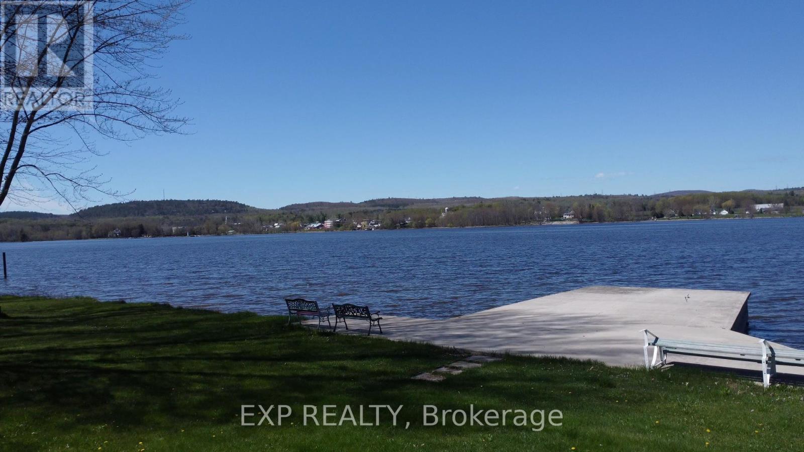 2531 Concession 1 Road, Alfred And Plantagenet, Ontario  K0B 1J0 - Photo 3 - X12114721