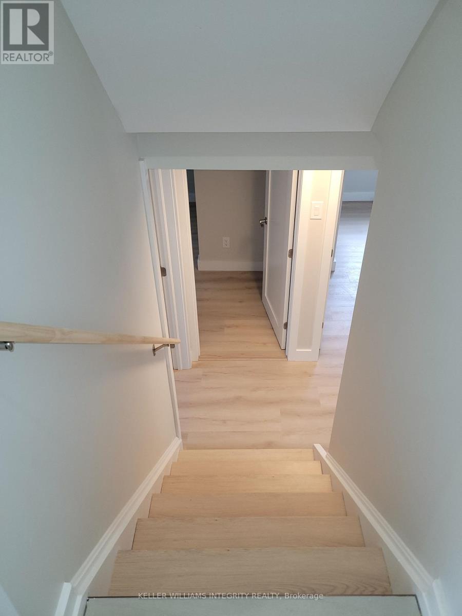 Unit 2 (Basement) - 1056 Harkness Avenue, Ottawa, Ontario  K1V 6P1 - Photo 4 - X12114733
