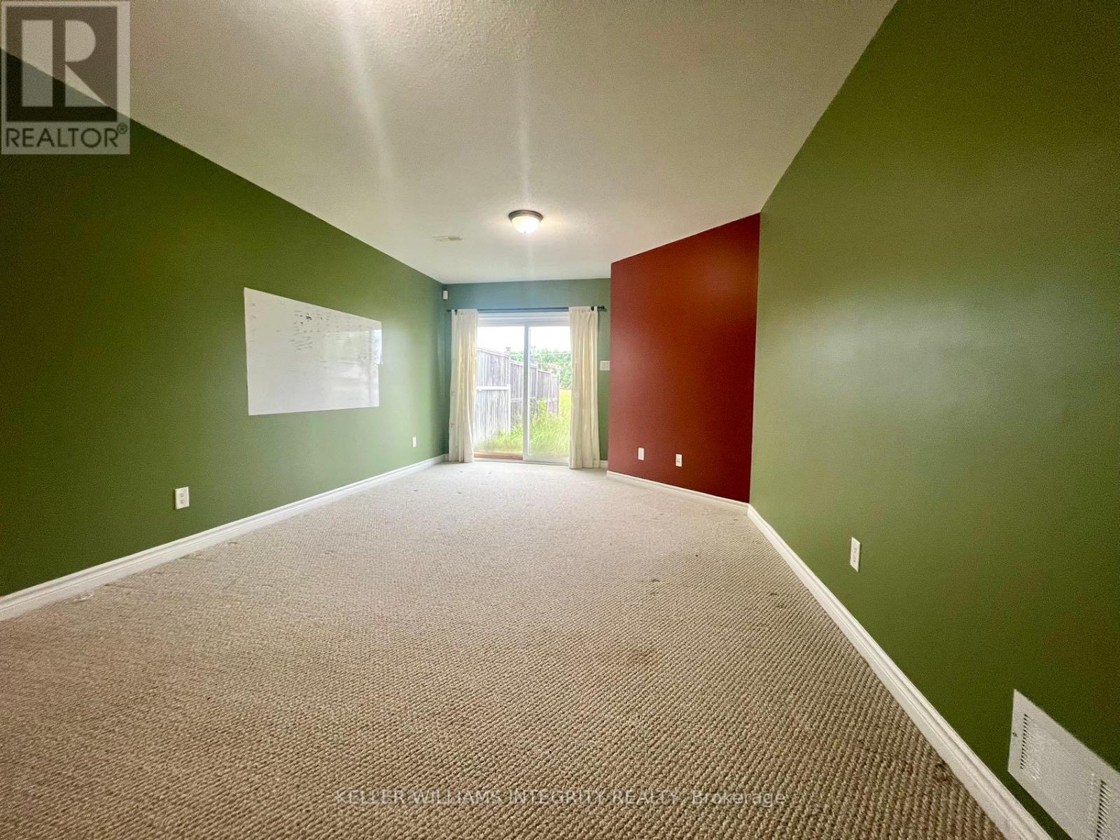 160 Forestbrook Street, Ottawa, Ontario  K2K 0A8 - Photo 23 - X12114747