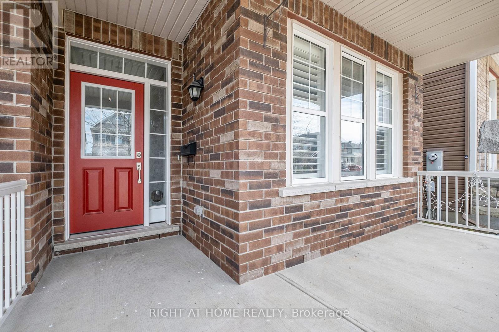 186 Lamprey Street, Ottawa, Ontario  K2J 6C3 - Photo 4 - X12114754