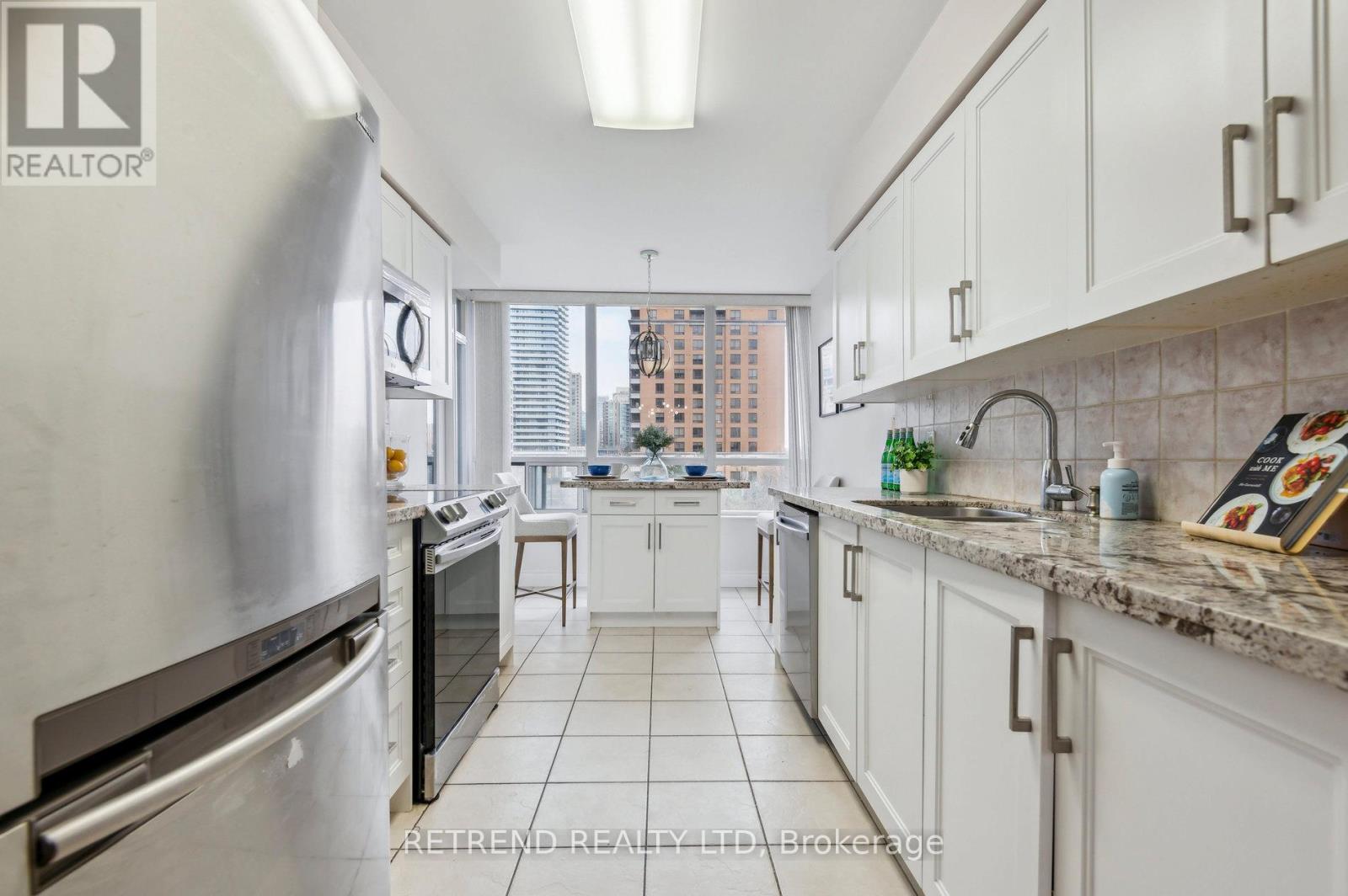 602 - 880 Grandview Way, Toronto (Willowdale East), Ontario  M2N 7B2 - Photo 15 - C12114660