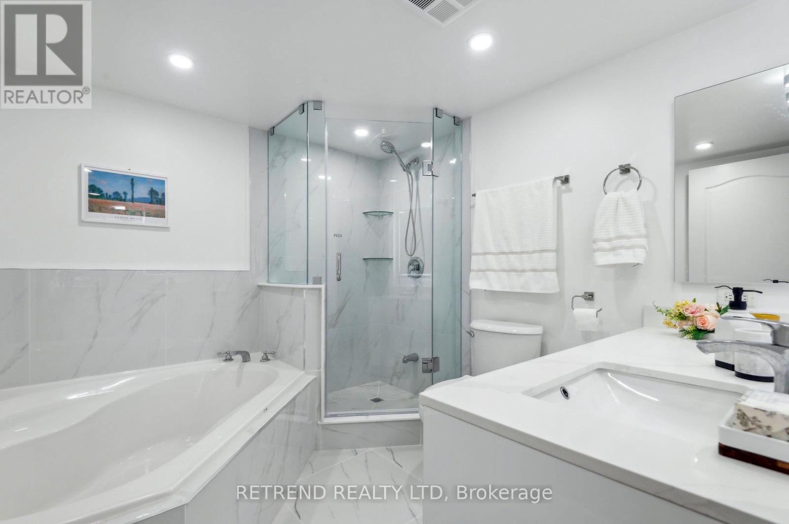 602 - 880 Grandview Way, Toronto (Willowdale East), Ontario  M2N 7B2 - Photo 32 - C12114660
