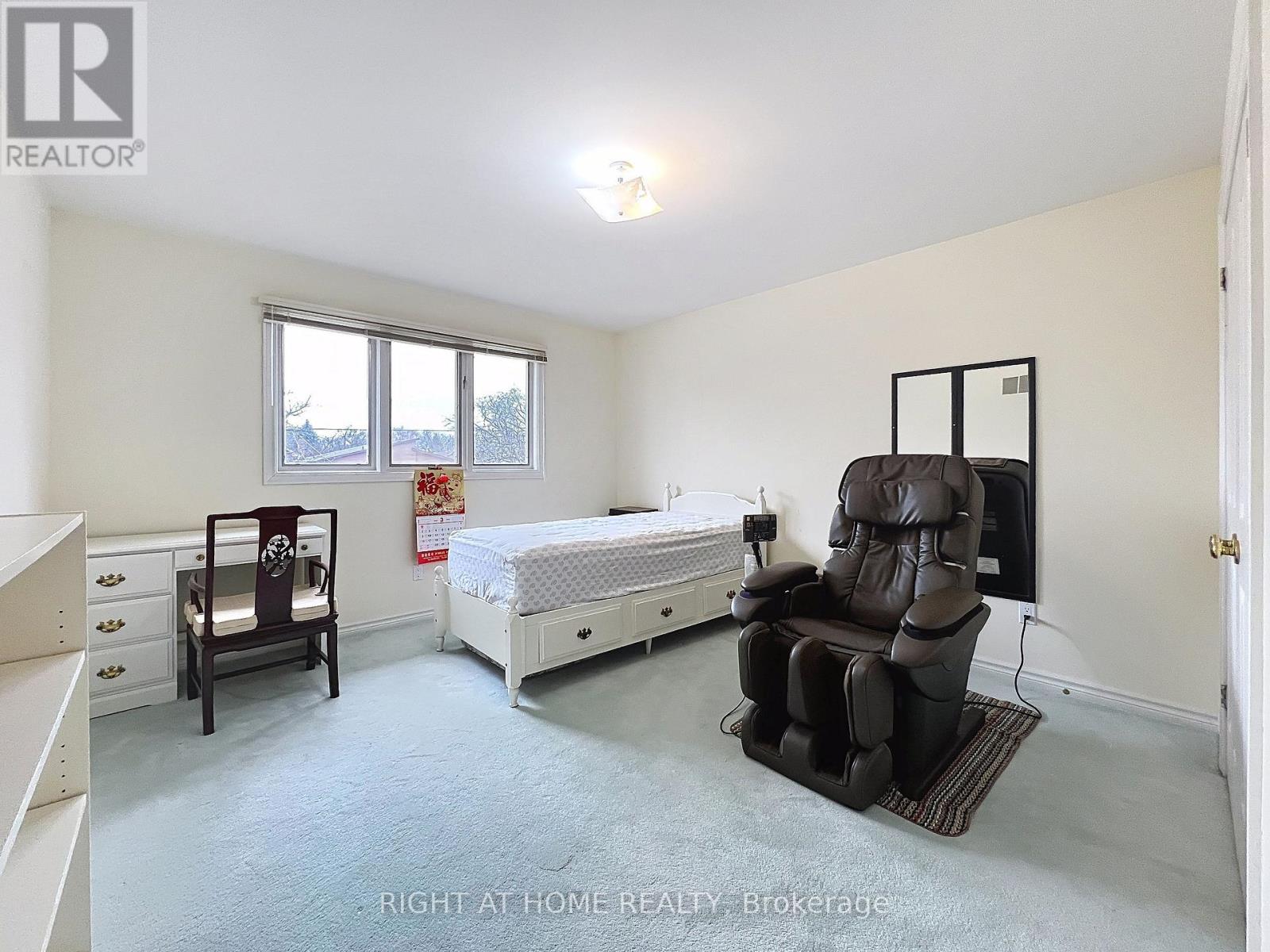 150 Holmes Avenue, Toronto, Ontario  M2N 4M6 - Photo 23 - C12114690