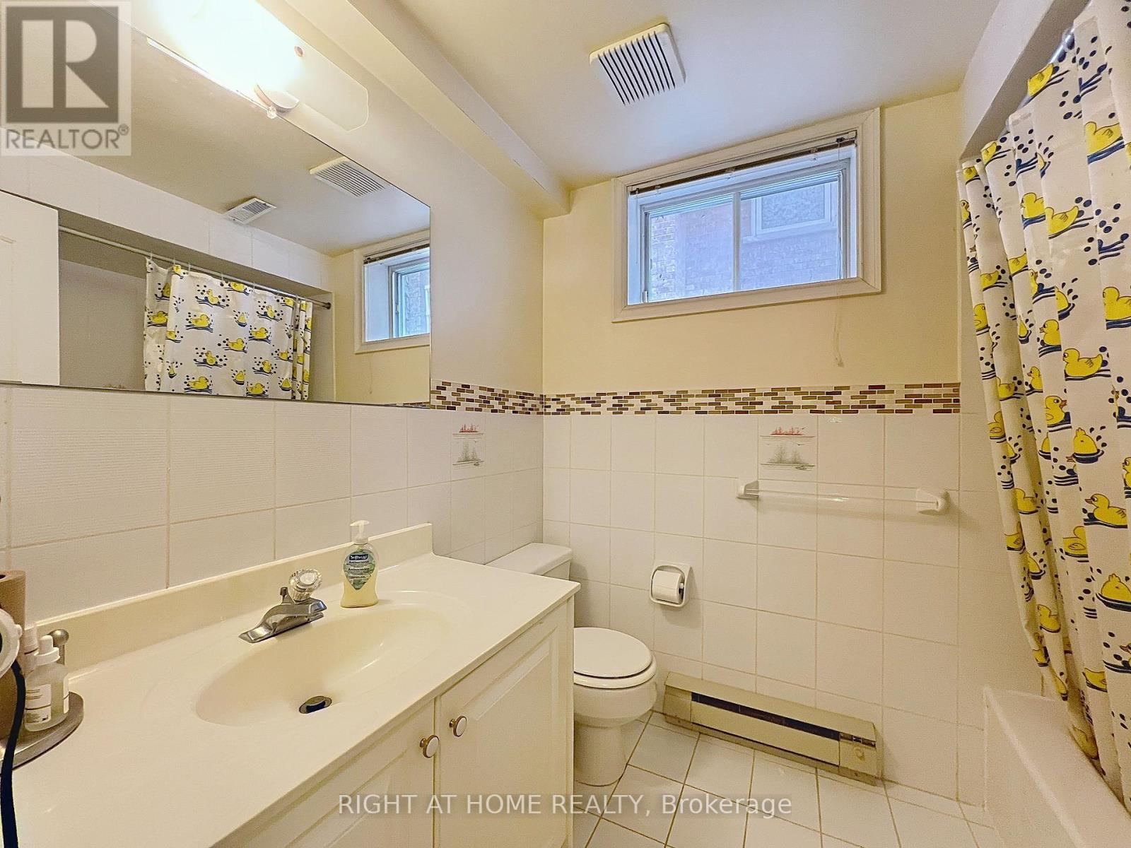 150 Holmes Avenue, Toronto, Ontario  M2N 4M6 - Photo 34 - C12114690