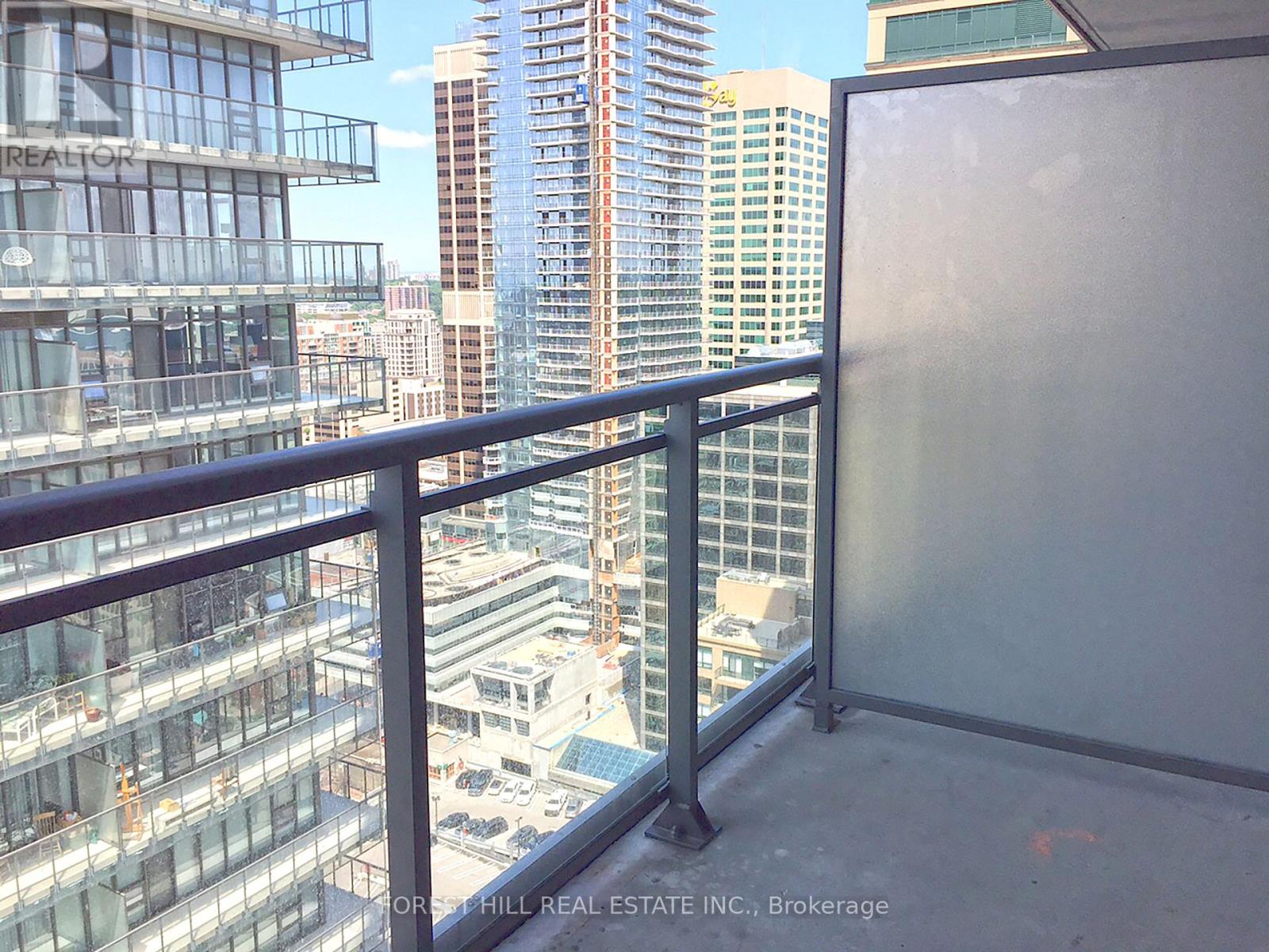 3302 - 45 Charles Street E, Toronto, Ontario  M4Y 0B8 - Photo 4 - C12114775