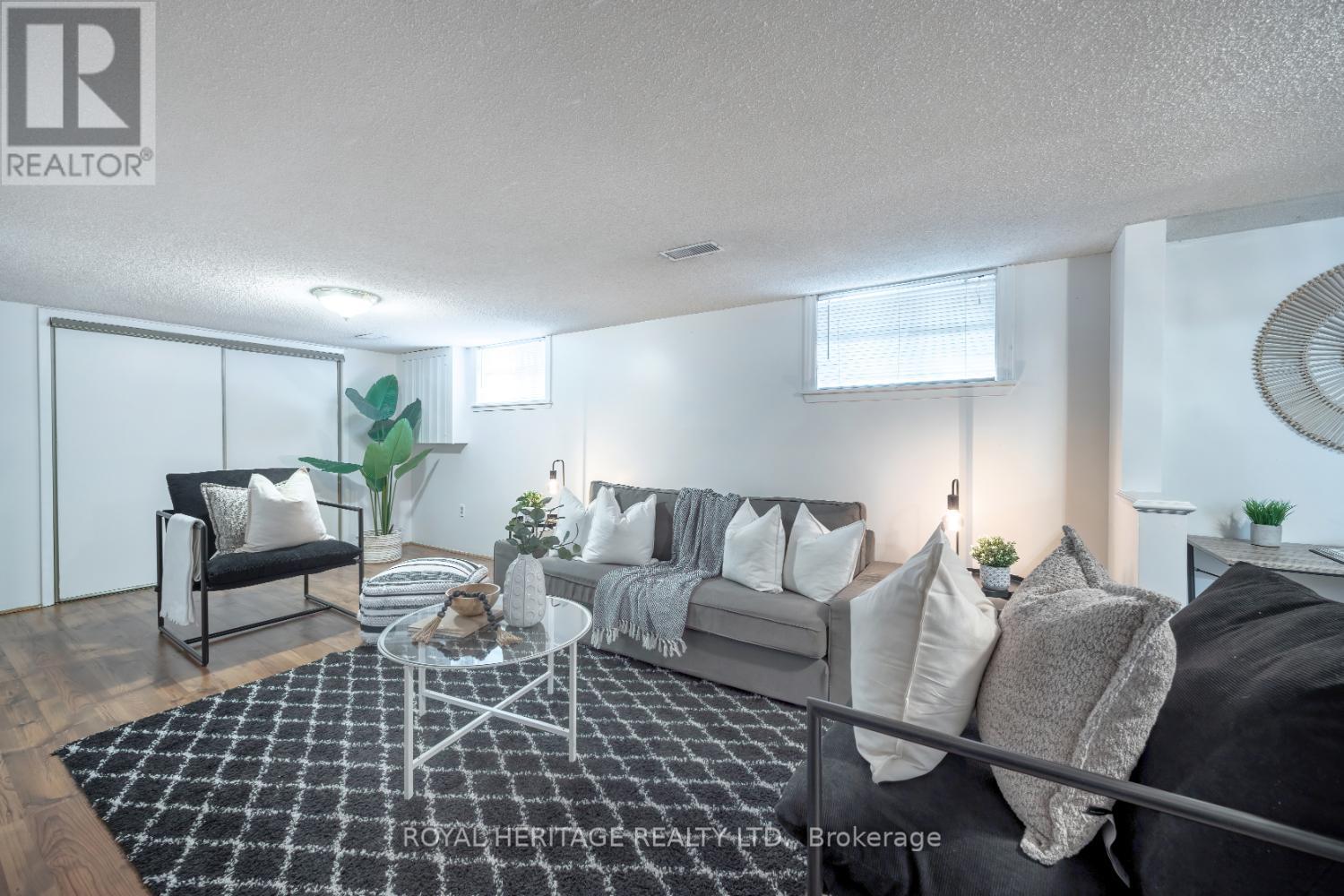 6 Rhydwen Avenue, Toronto, Ontario  M1N 2E1 - Photo 38 - E12114689