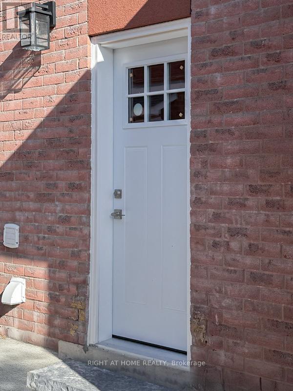 Property at 541 LYMAN( BASEMENT) BOULEVARD image 4
