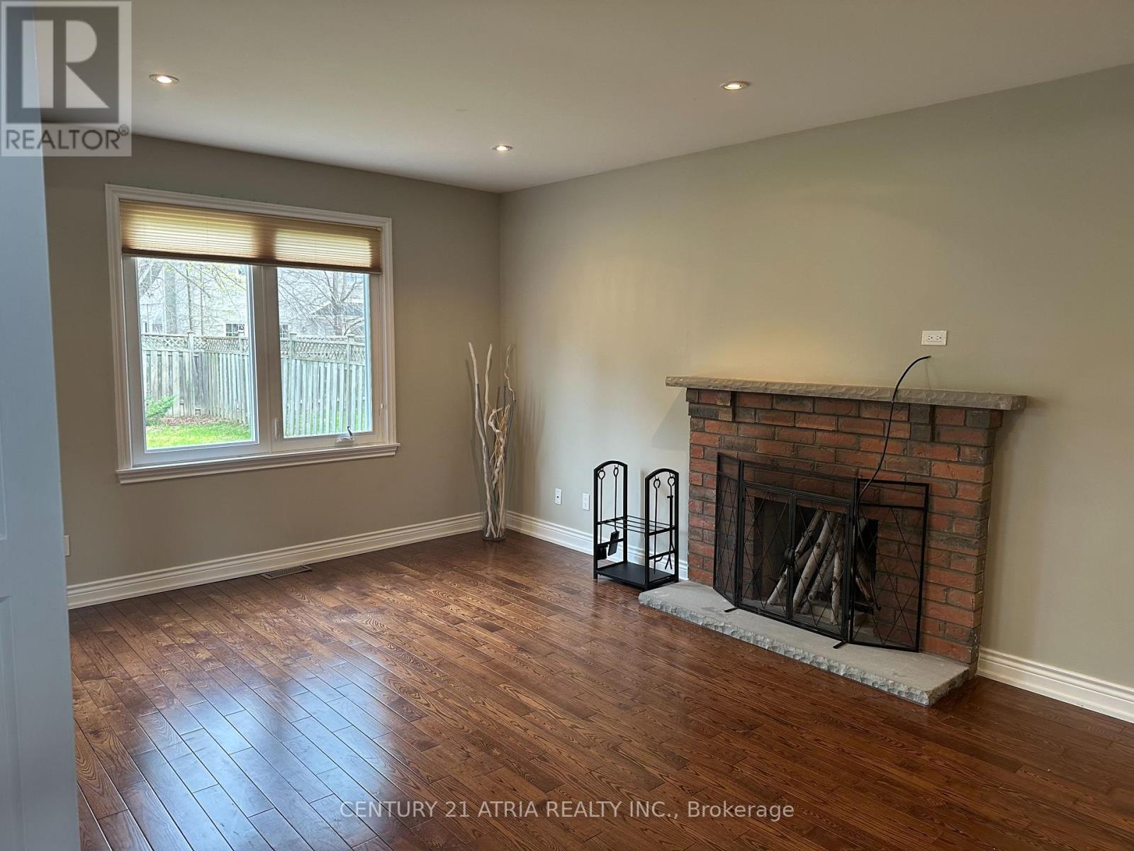 589 Village Parkway, Markham, Ontario  L3R 6C1 - Photo 8 - N12114740
