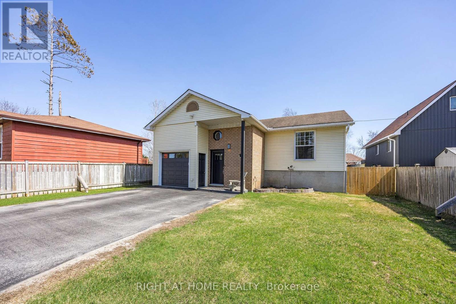 Property at 9205 11 HIGHWAY N image 2