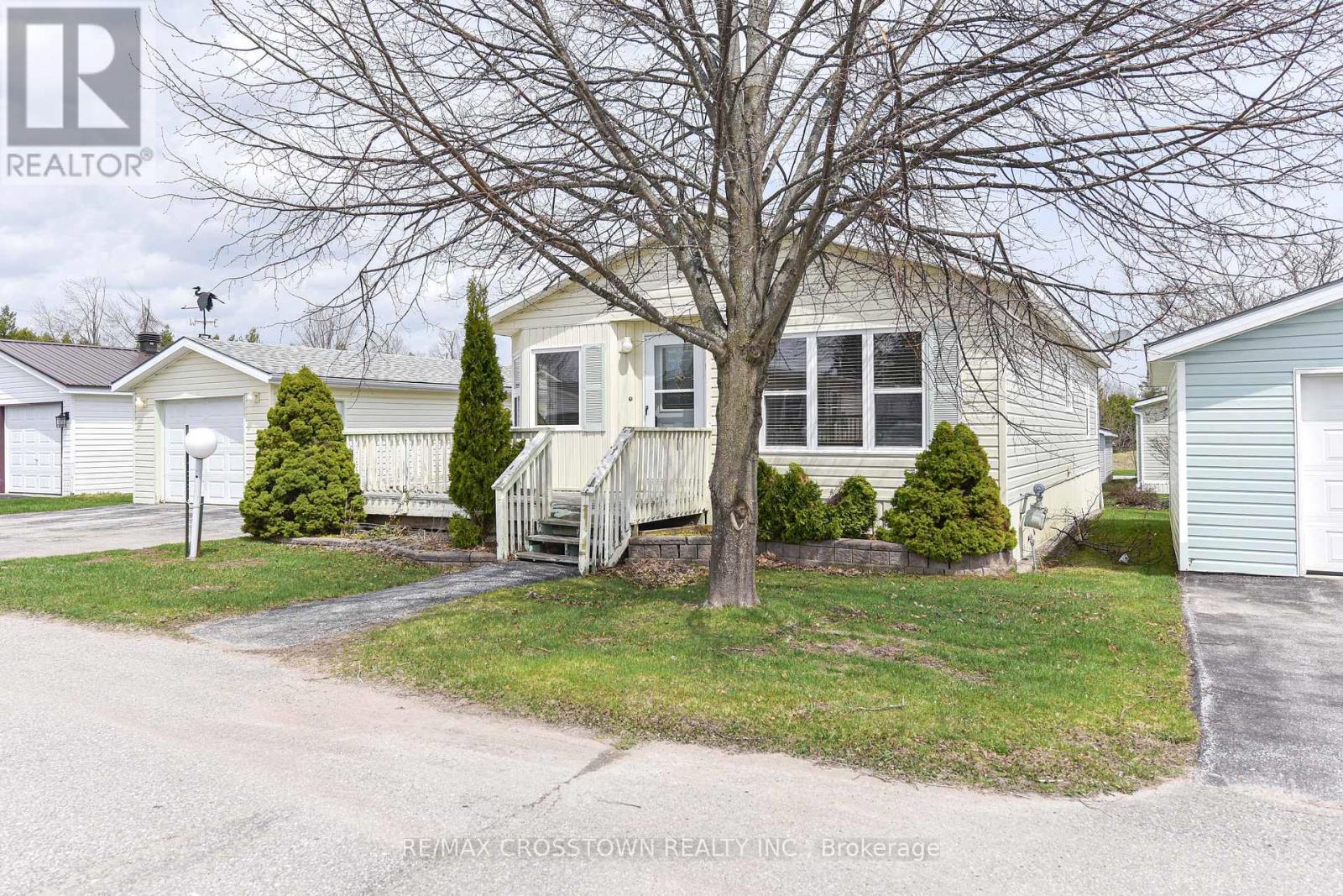 4101 Wesley Street, Severn, Ontario  L3V 0V4 - Photo 30 - S12114745
