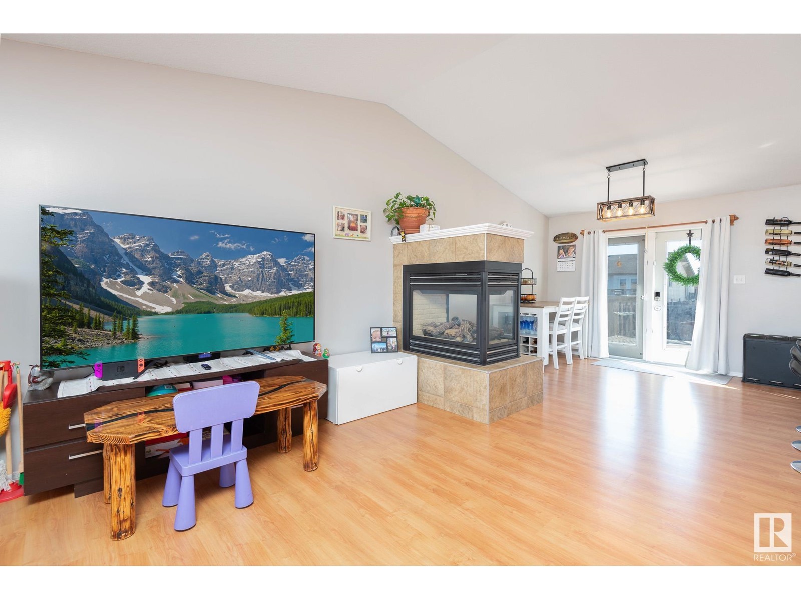 Property at 2610 6A AV image 5