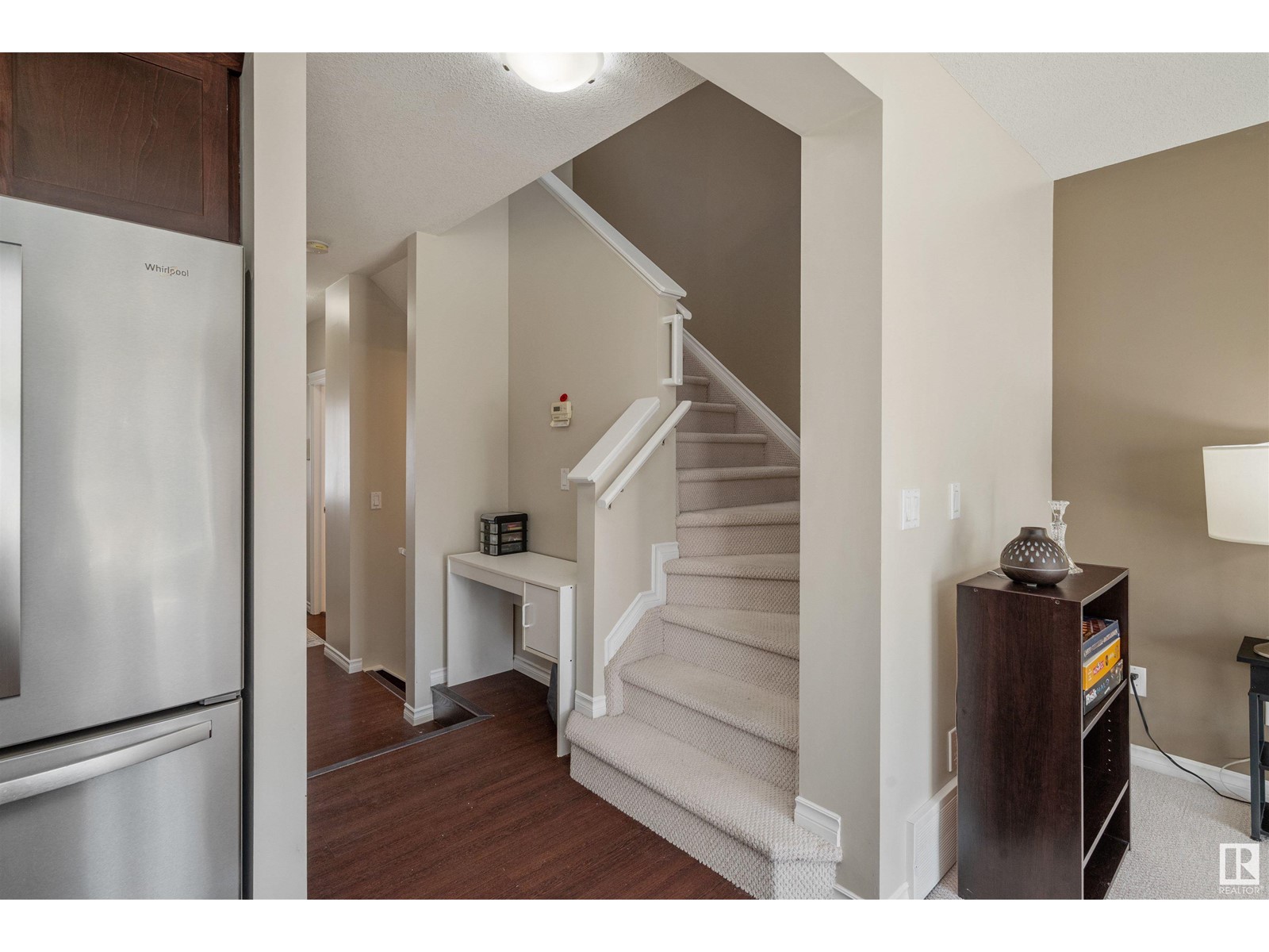 Property at 21229 45A AV NW image 3