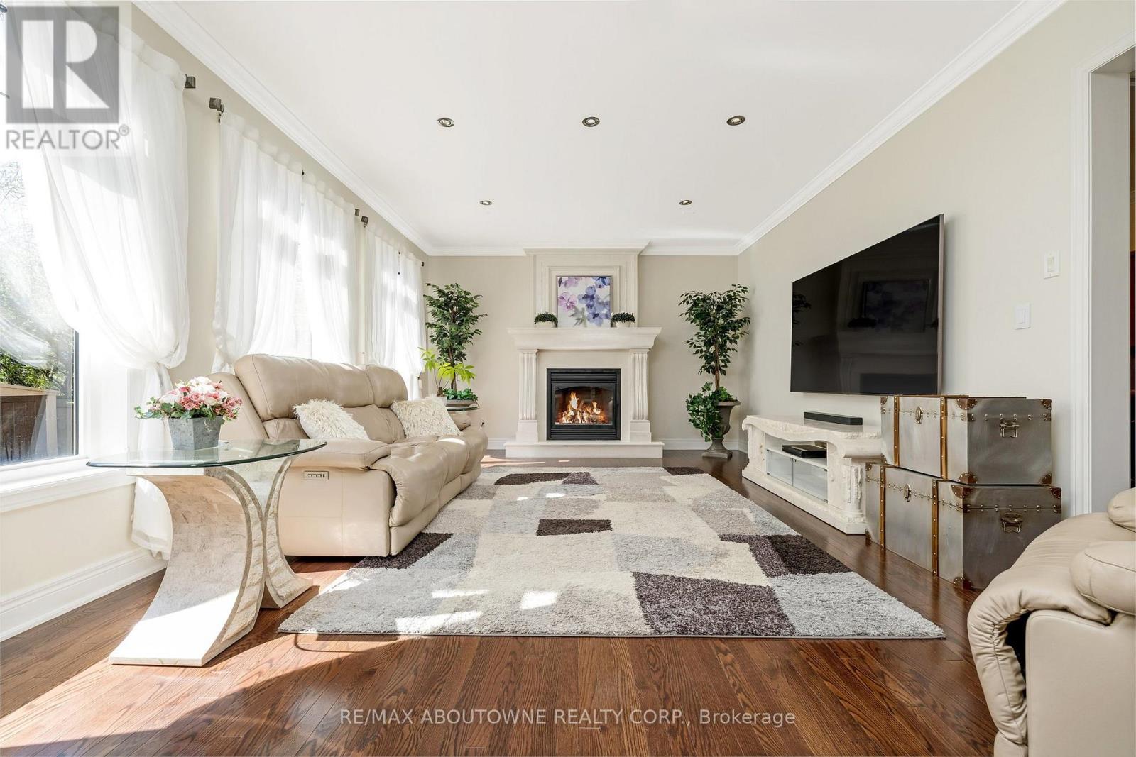 3168 Saddleworth Crescent, Oakville, Ontario  L6M 0A8 - Photo 21 - W12114688
