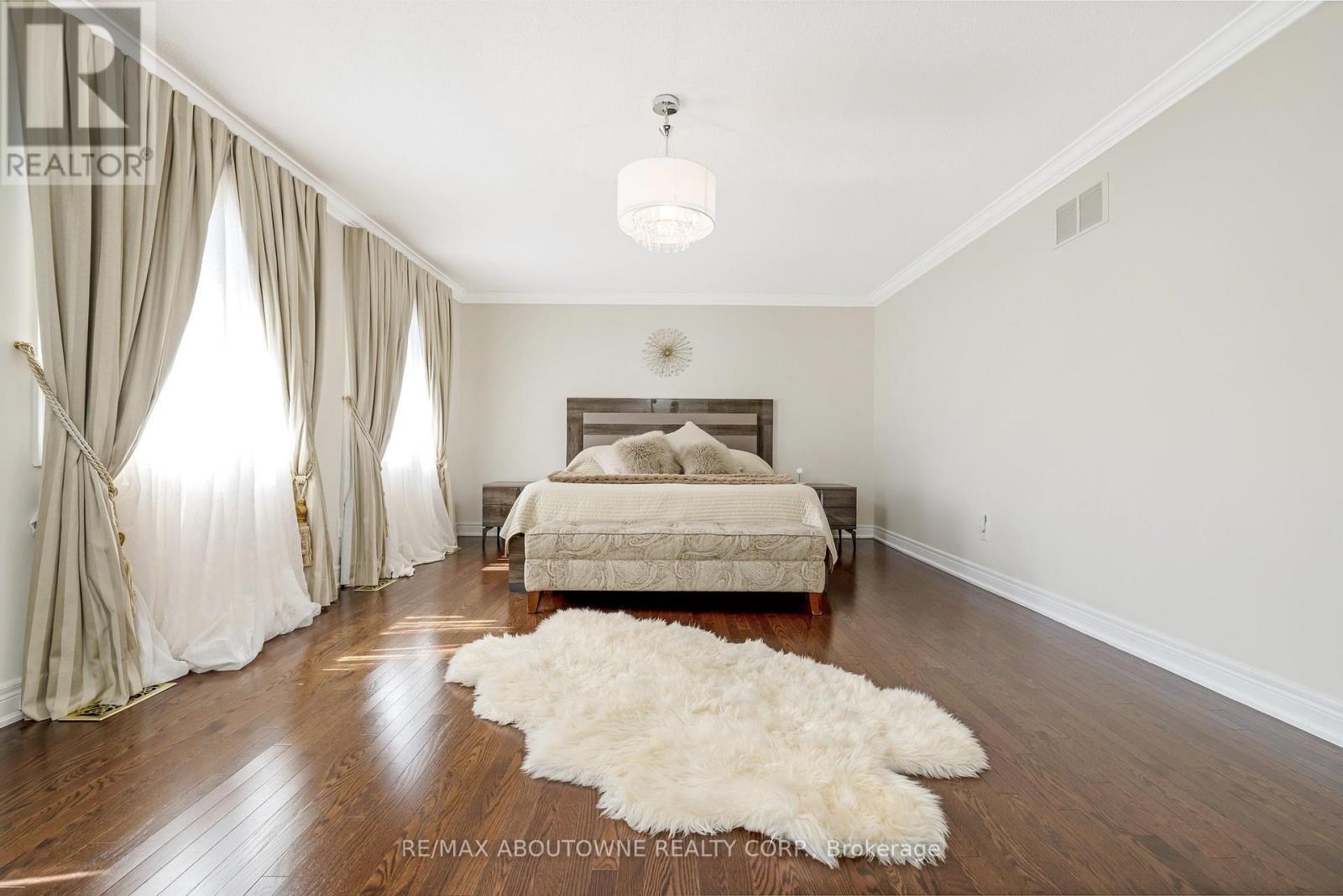 3168 Saddleworth Crescent, Oakville, Ontario  L6M 0A8 - Photo 27 - W12114688
