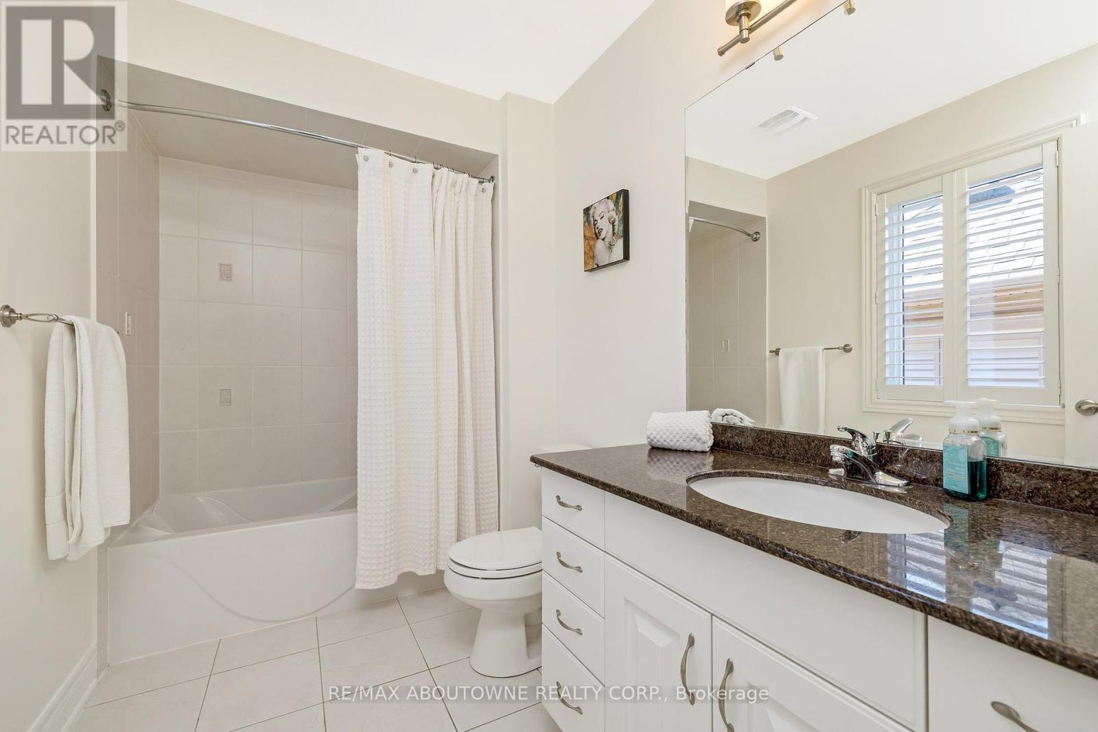 3168 Saddleworth Crescent, Oakville, Ontario  L6M 0A8 - Photo 36 - W12114688