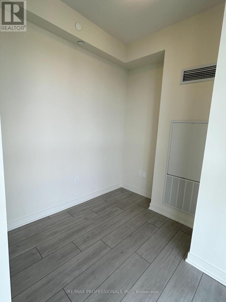 3302 - 38 Annie Craig Drive, Toronto, Ontario  M8V 0G9 - Photo 25 - W12114776