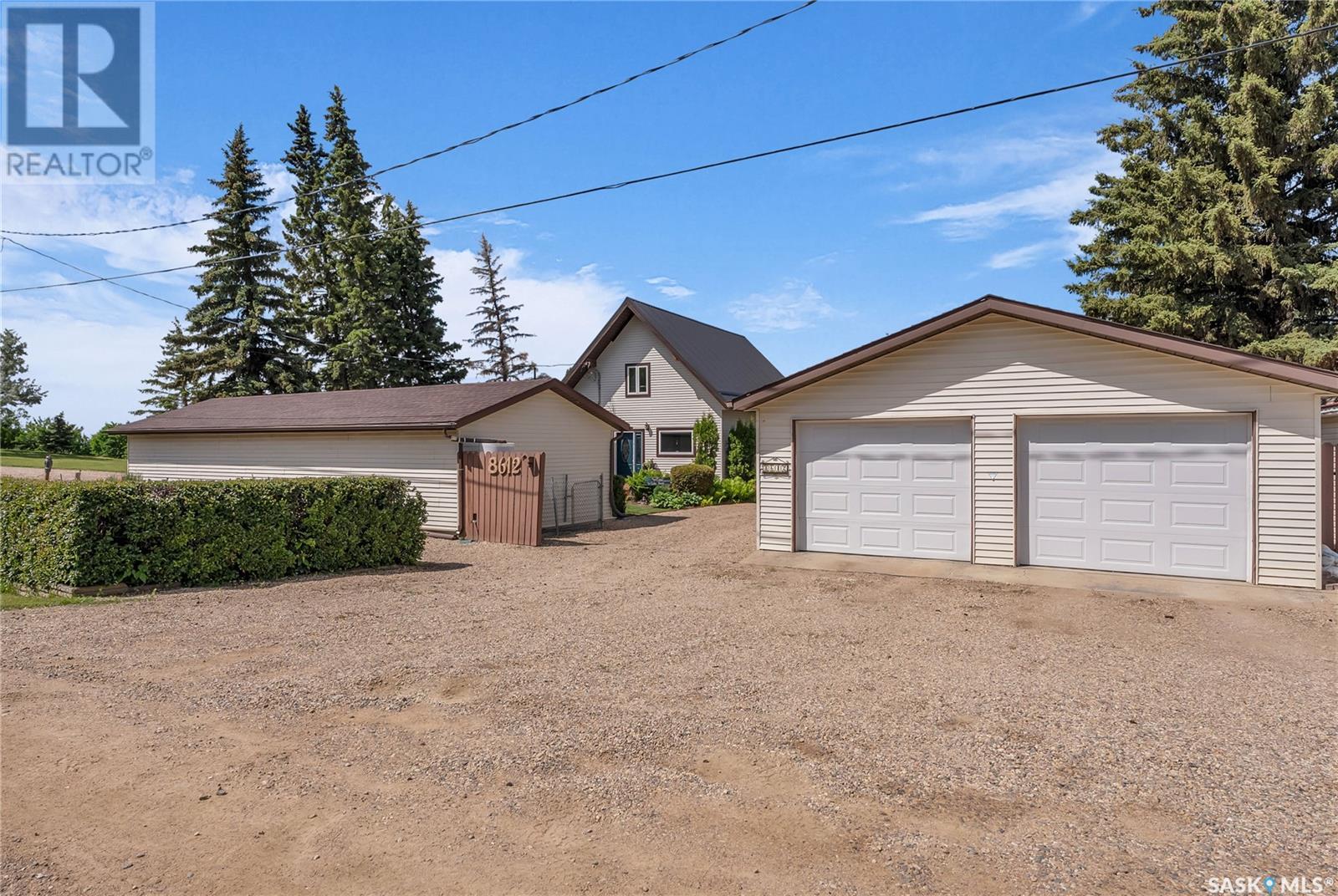 8612 Archdekin Drive, Cochin, Saskatchewan  S0M 0L0 - Photo 44 - SK004012