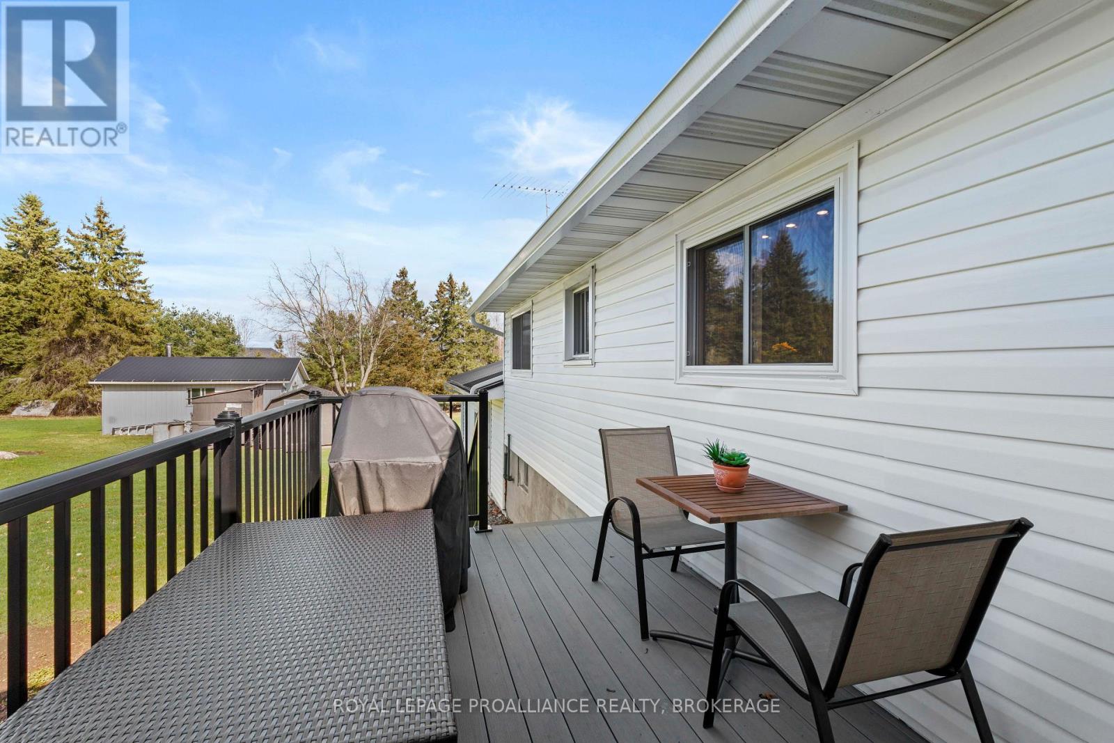 1996 Ormsbee Road, South Frontenac, Ontario  K0H 1H0 - Photo 41 - X12114843