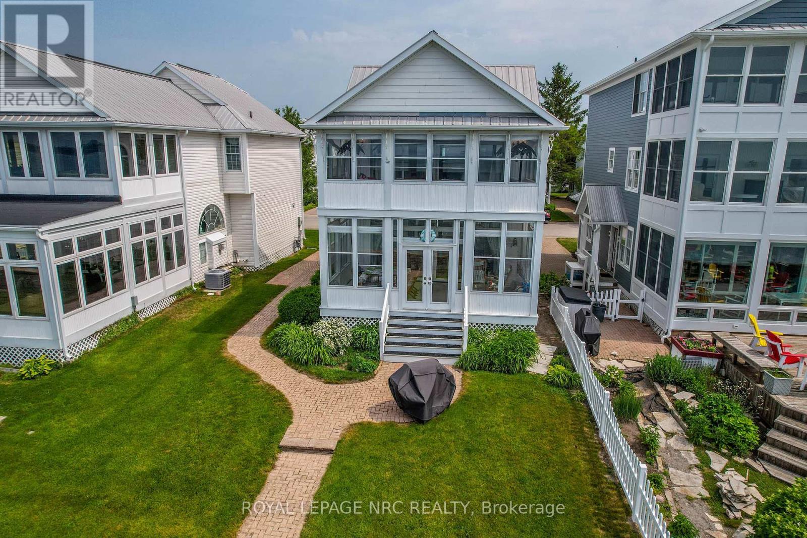 Property at 23 PROMENADE WAY image 3