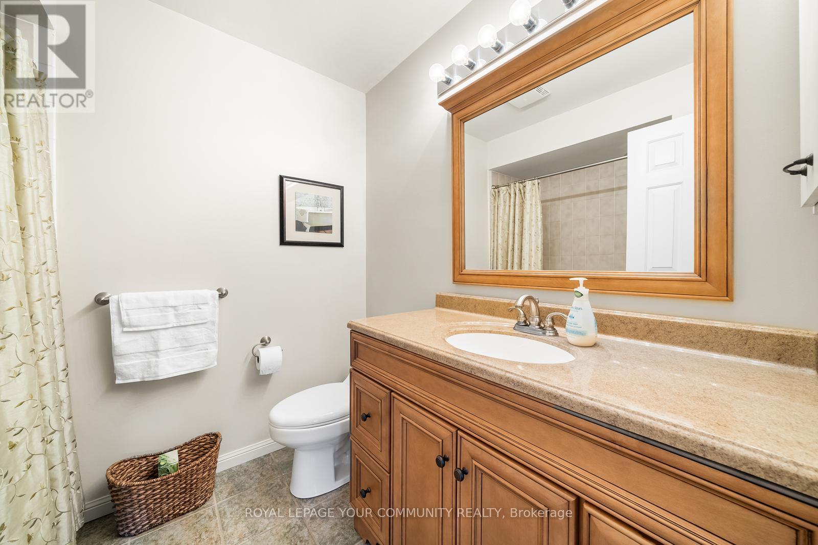 48 Lanewood Drive, Aurora, Ontario  L4G 4T8 - Photo 28 - N11927115