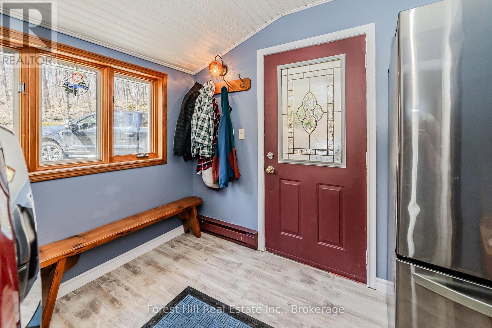 53 Todholm Drive, Muskoka Lakes, Ontario  P0B 1J0 - Photo 4 - X12114829