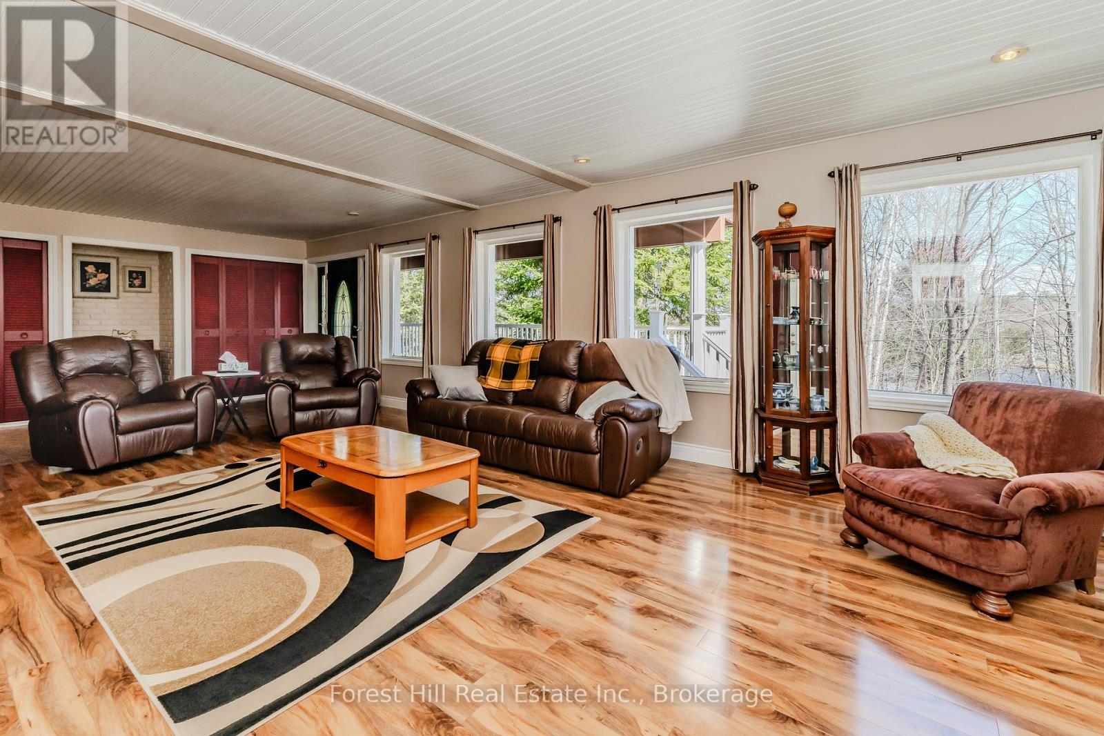 53 Todholm Drive, Muskoka Lakes, Ontario  P0B 1J0 - Photo 6 - X12114829