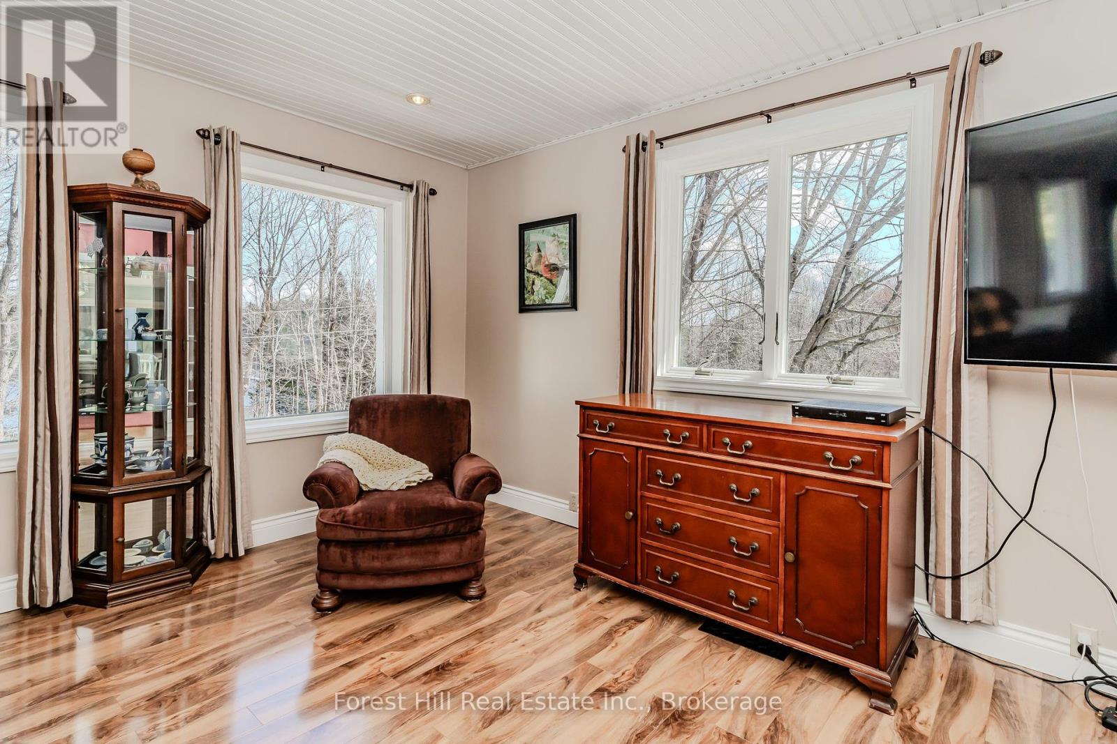 53 Todholm Drive, Muskoka Lakes, Ontario  P0B 1J0 - Photo 7 - X12114829