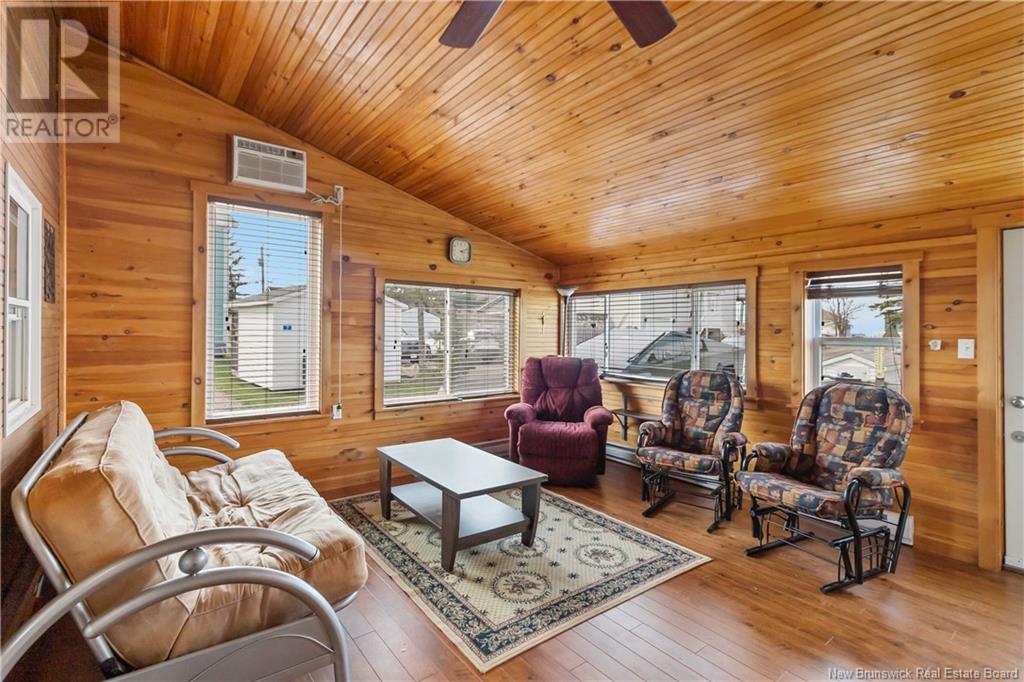 Property at 6 De La Rose Avenue image 5