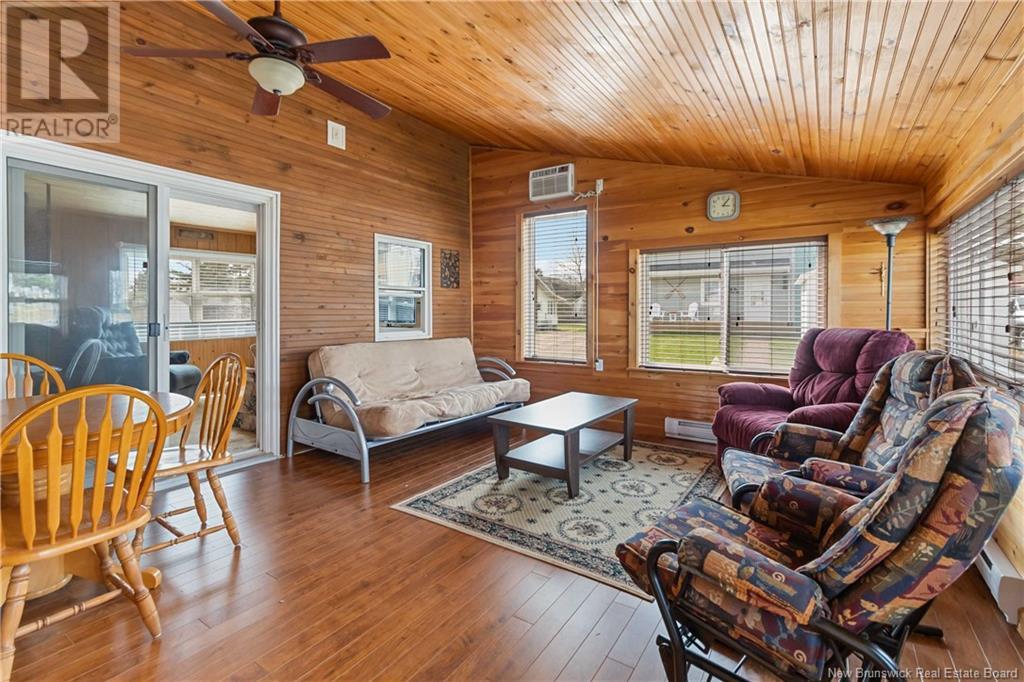 Property at 6 De La Rose Avenue image 4