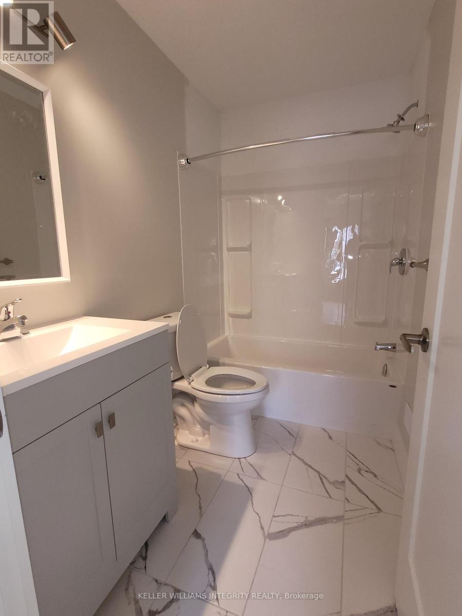 Unit 1 (Front) - 1056 Harkness Avenue, Ottawa, Ontario  K1V 6P1 - Photo 7 - X12114813