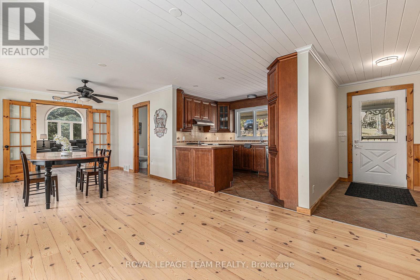 1172 Snye Road, Lanark Highlands, Ontario  K0A 3L0 - Photo 11 - X12114838