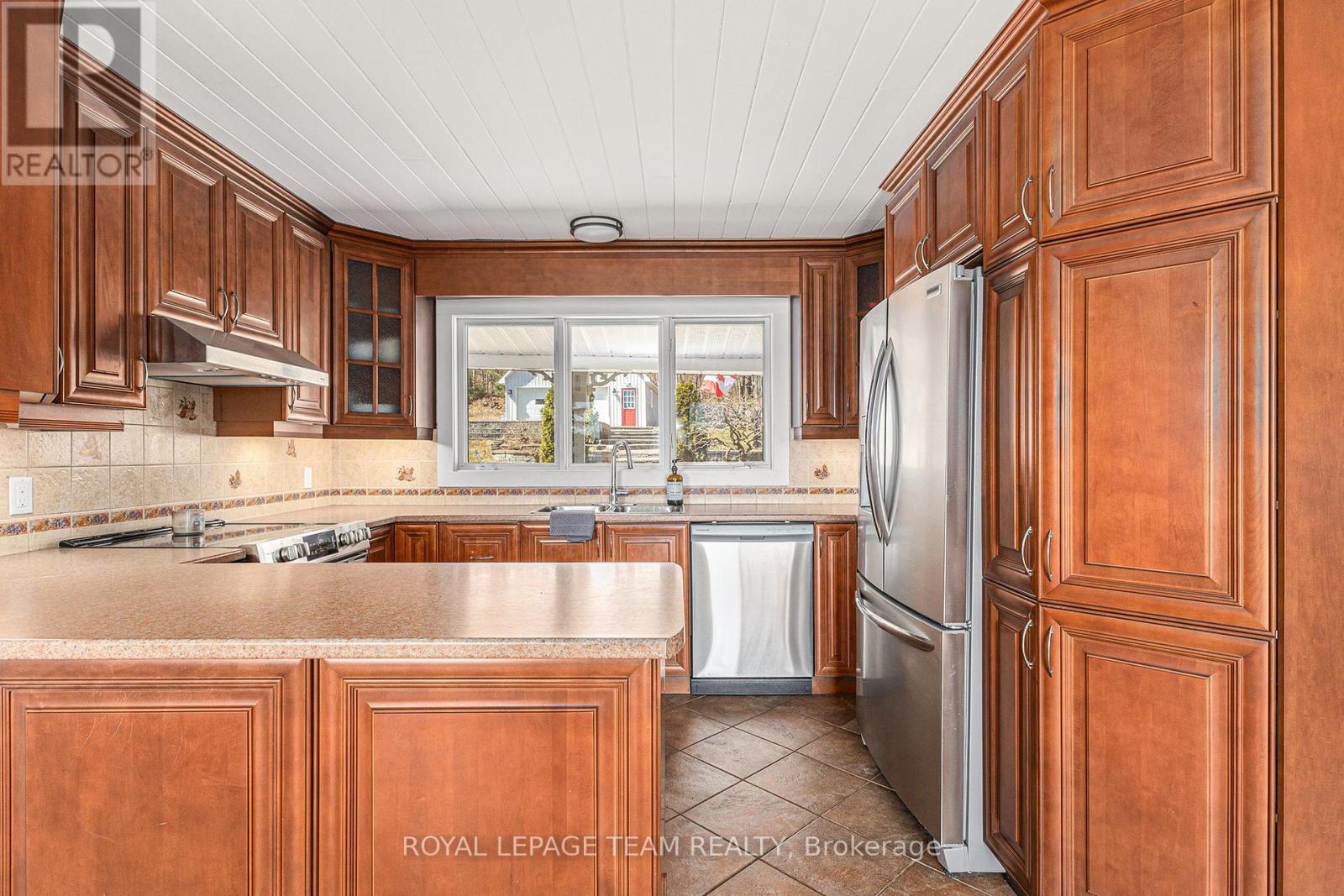 1172 Snye Road, Lanark Highlands, Ontario  K0A 3L0 - Photo 12 - X12114838