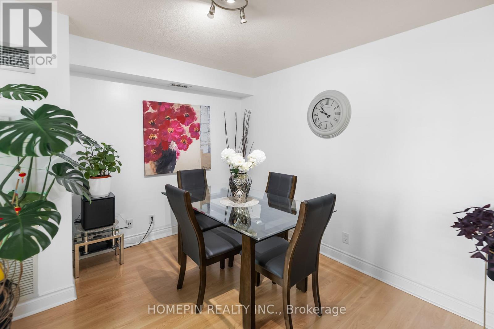 303 - 55 South Town Centre Boulevard, Markham, Ontario  L6G 0B1 - Photo 11 - N12114862