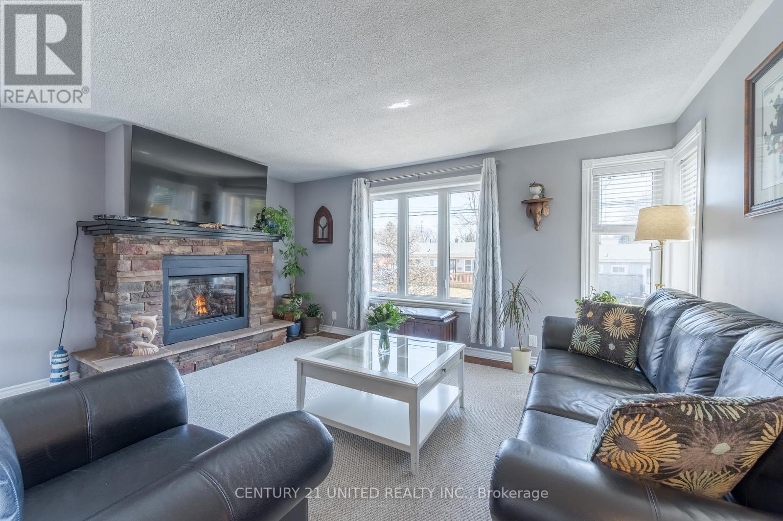 62 Young Street, Port Hope, Ontario  L1A 1M6 - Photo 11 - X12037945