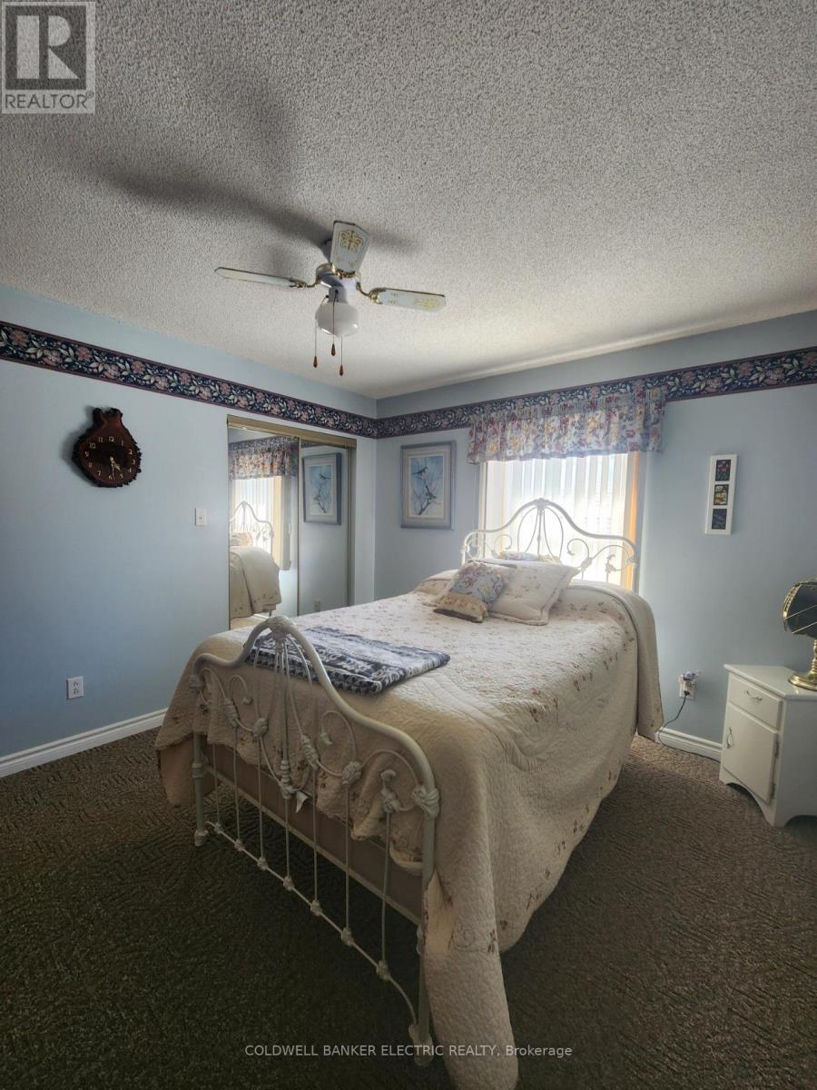 145 Fradette Avenue, Peterborough South, Ontario K9J 1T6 - Photo 10 - X12081737