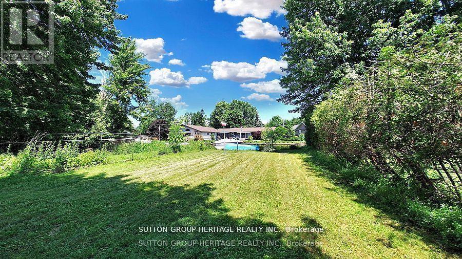 29 Lake Avenue, Ramara, Ontario  L0K 1B0 - Photo 23 - S12114858