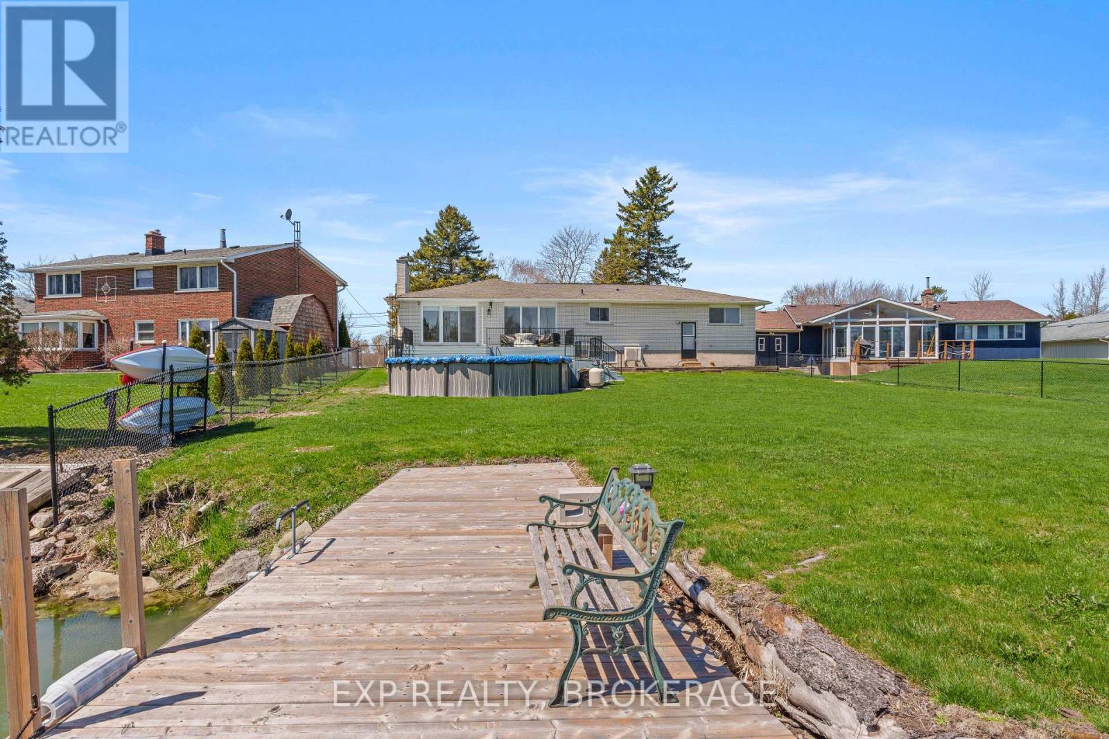 72 Willowbank Road W, Front Of Leeds & Seeleys Bay, Ontario  K7G 2V5 - Photo 36 - X12060059
