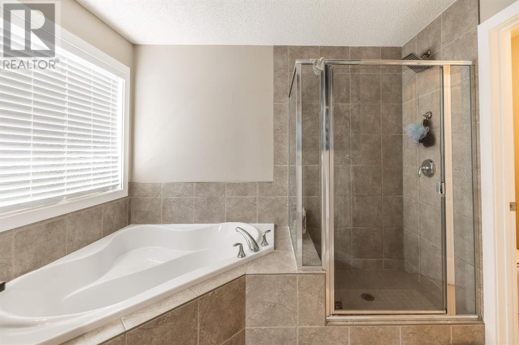 1362 Bayside Drive Sw, Airdrie, Alberta  T4B 3W8 - Photo 29 - A2194313