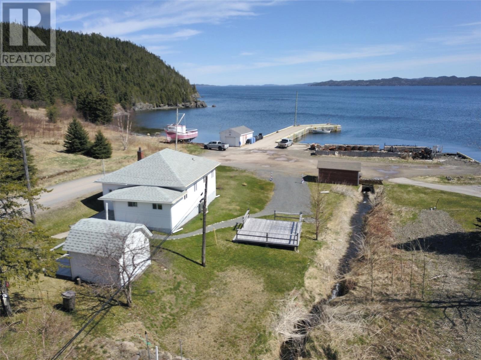 5 Main Road, Cannings Cove, Newfoundland & Labrador