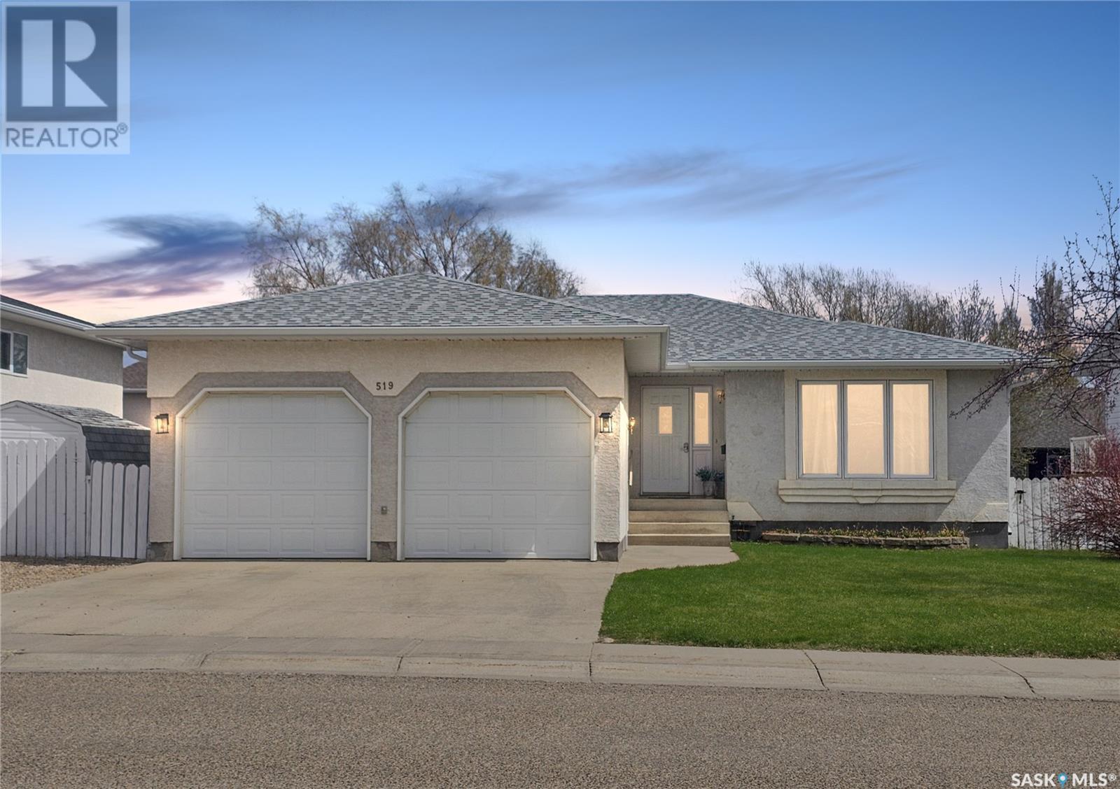 Property at 519 Palliser DRIVE image 1