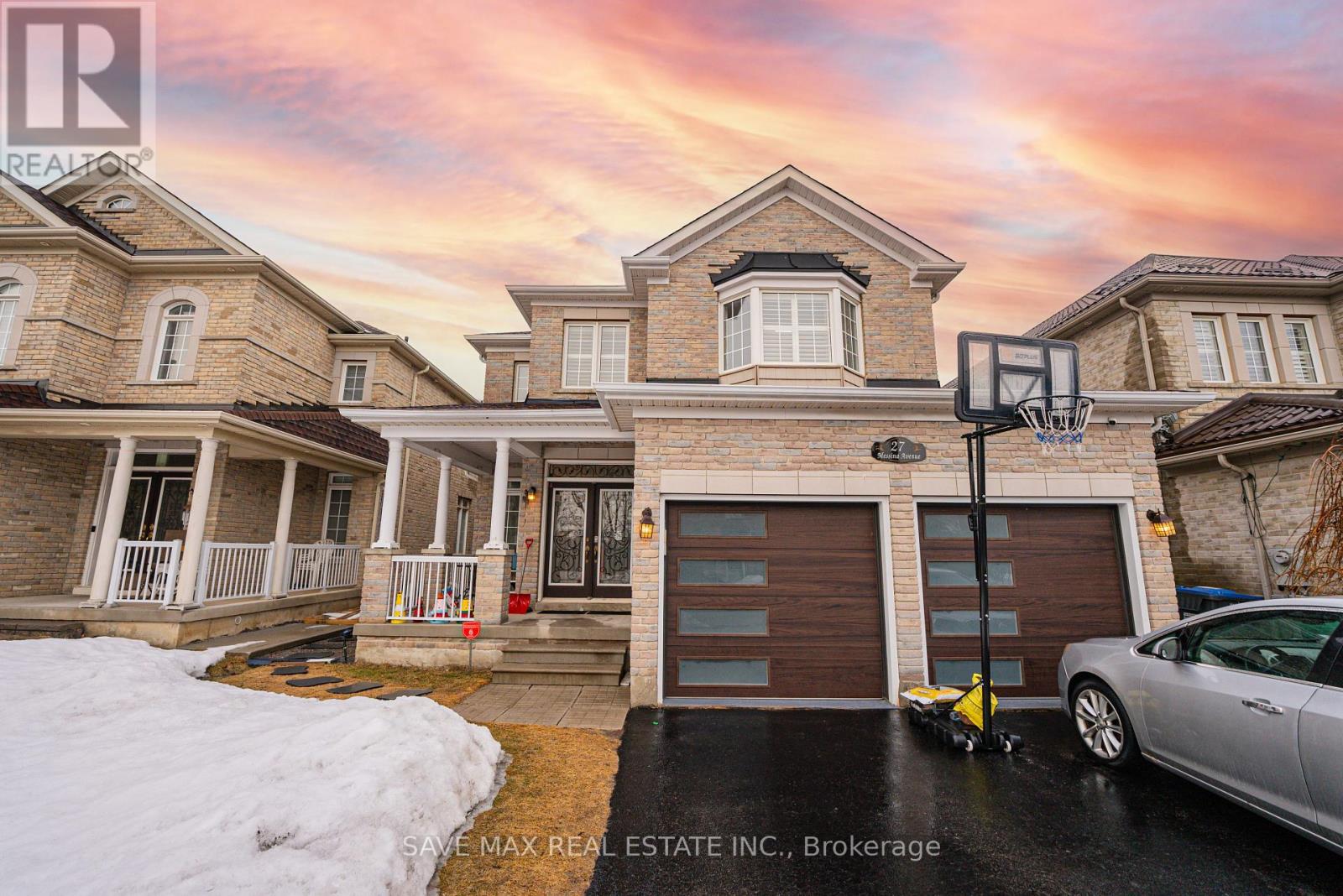 27 MESSINA AVENUE, Brampton, Ontario