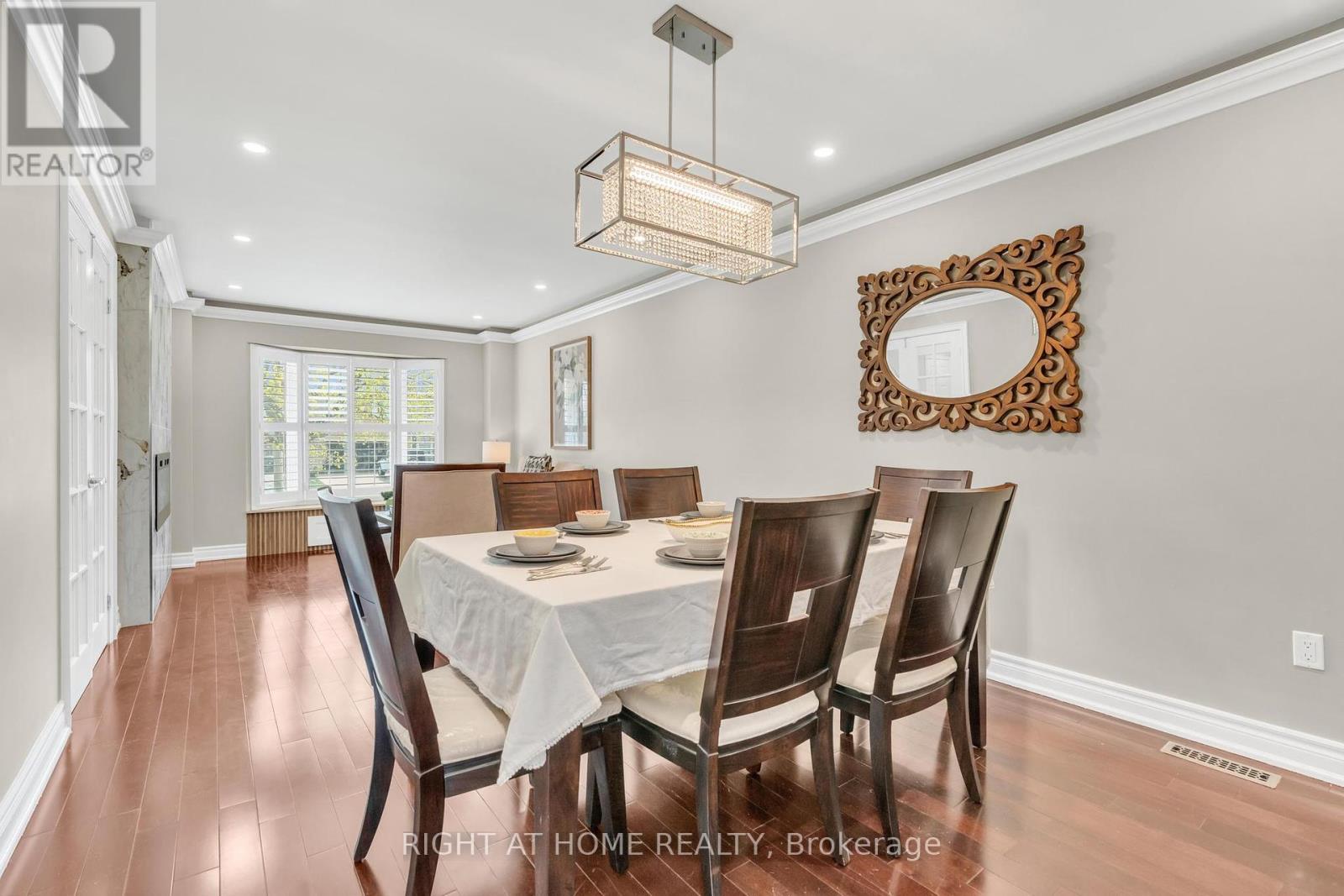1595 Meadowfield Crescent, Mississauga (East Credit), Ontario  L5M 4T5 - Photo 16 - W12114835