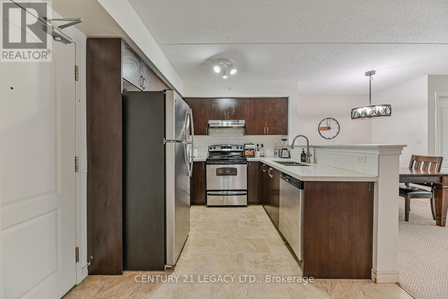 214 - 1460 Main Street E, Milton, Ontario  L9T 8W5 - Photo 6 - W12114842