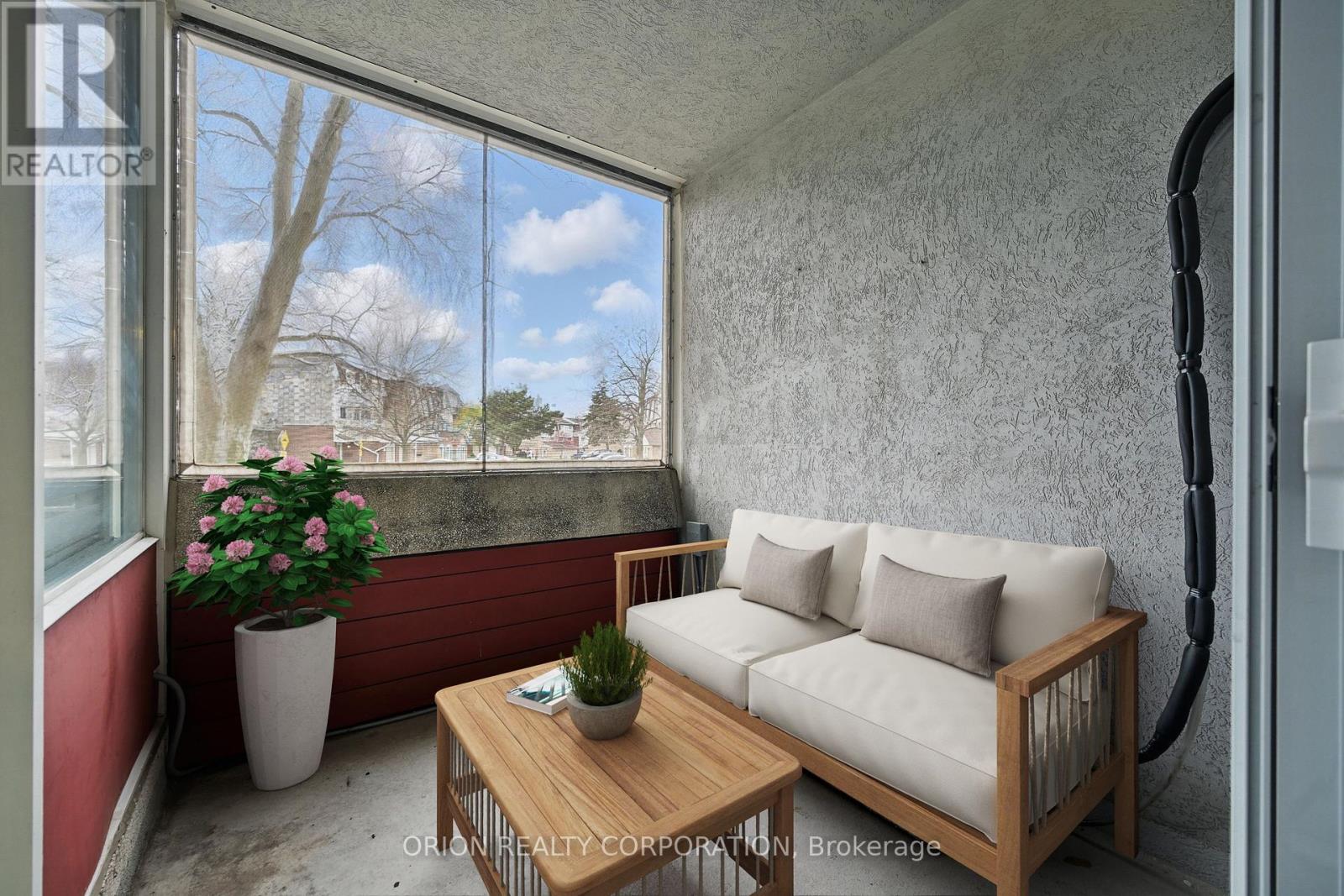 104 - 30 Harrisford Street, Hamilton, Ontario  L8K 6M9 - Photo 7 - X12114880