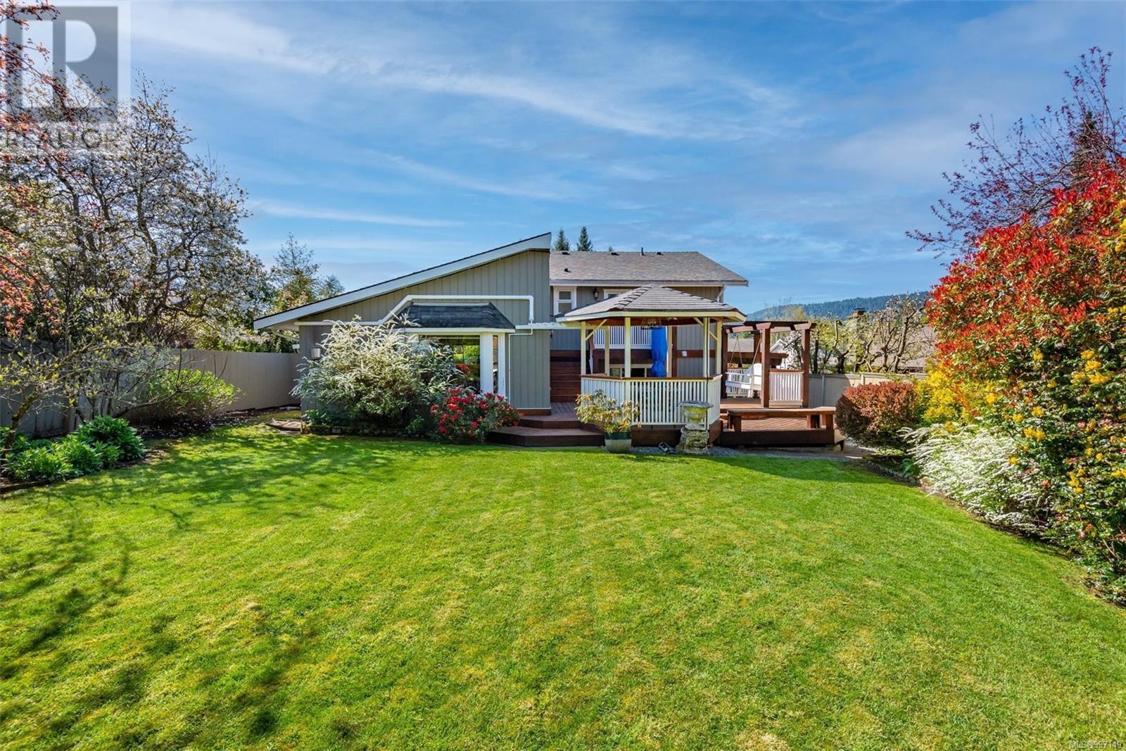 932 Damelart Way, Central Saanich, British Columbia  V8M 1C2 - Photo 44 - 997149