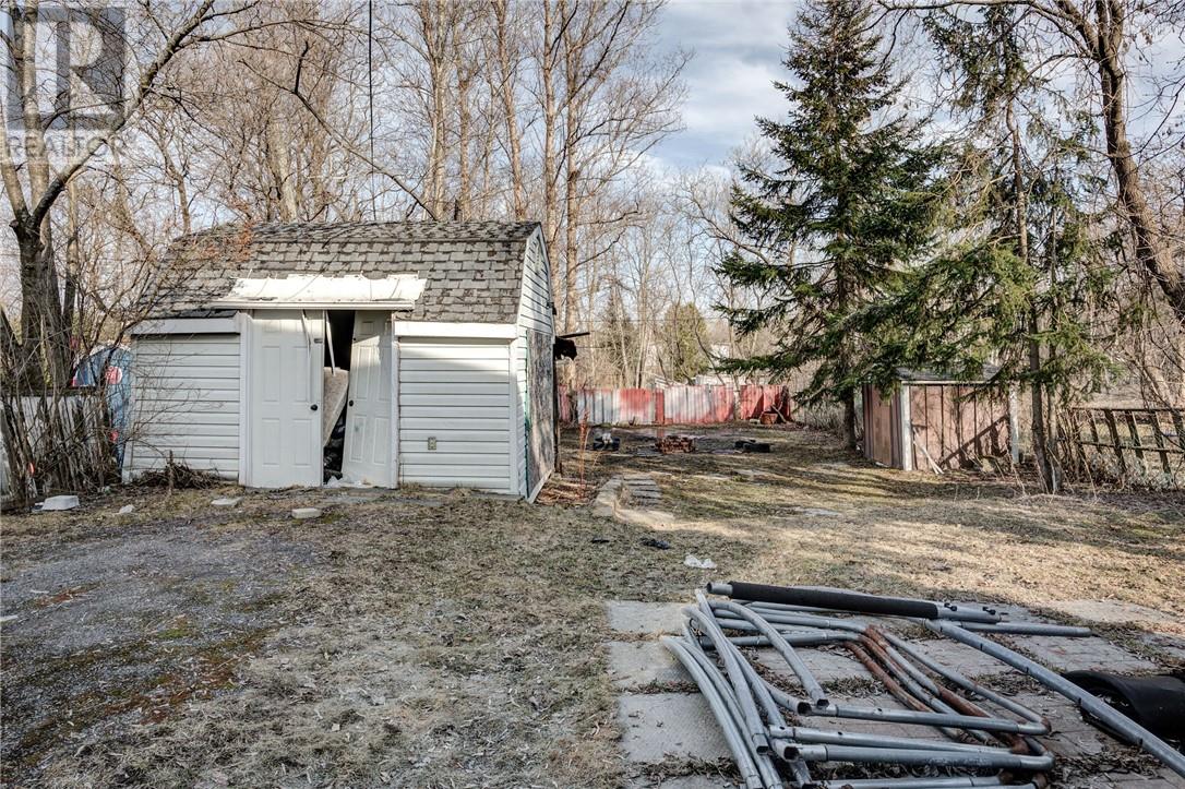 136-138 Lourdes Street, Greater Sudbury, Ontario  P3B 2V4 - Photo 33 - 2121935