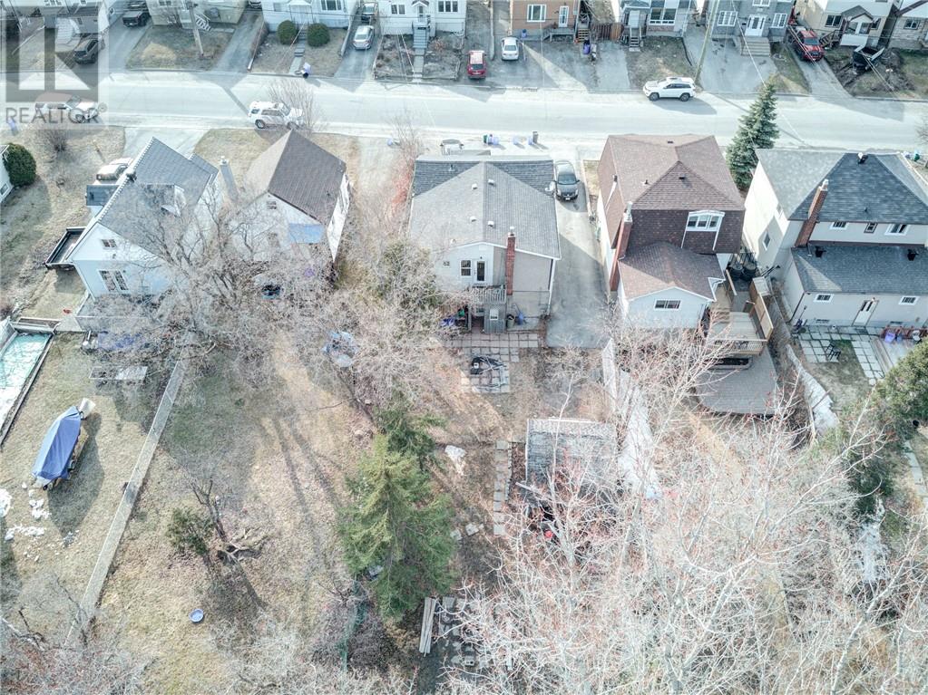 136-138 Lourdes Street, Greater Sudbury, Ontario  P3B 2V4 - Photo 8 - 2121935